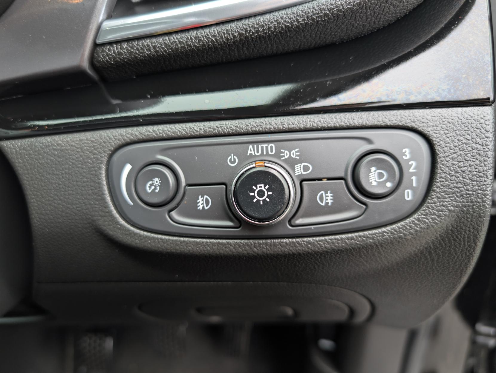 Vauxhall Mokka X 1.4i Turbo ecoTEC Active SUV 5dr Petrol Manual Euro 6 (s/s) (140 ps)