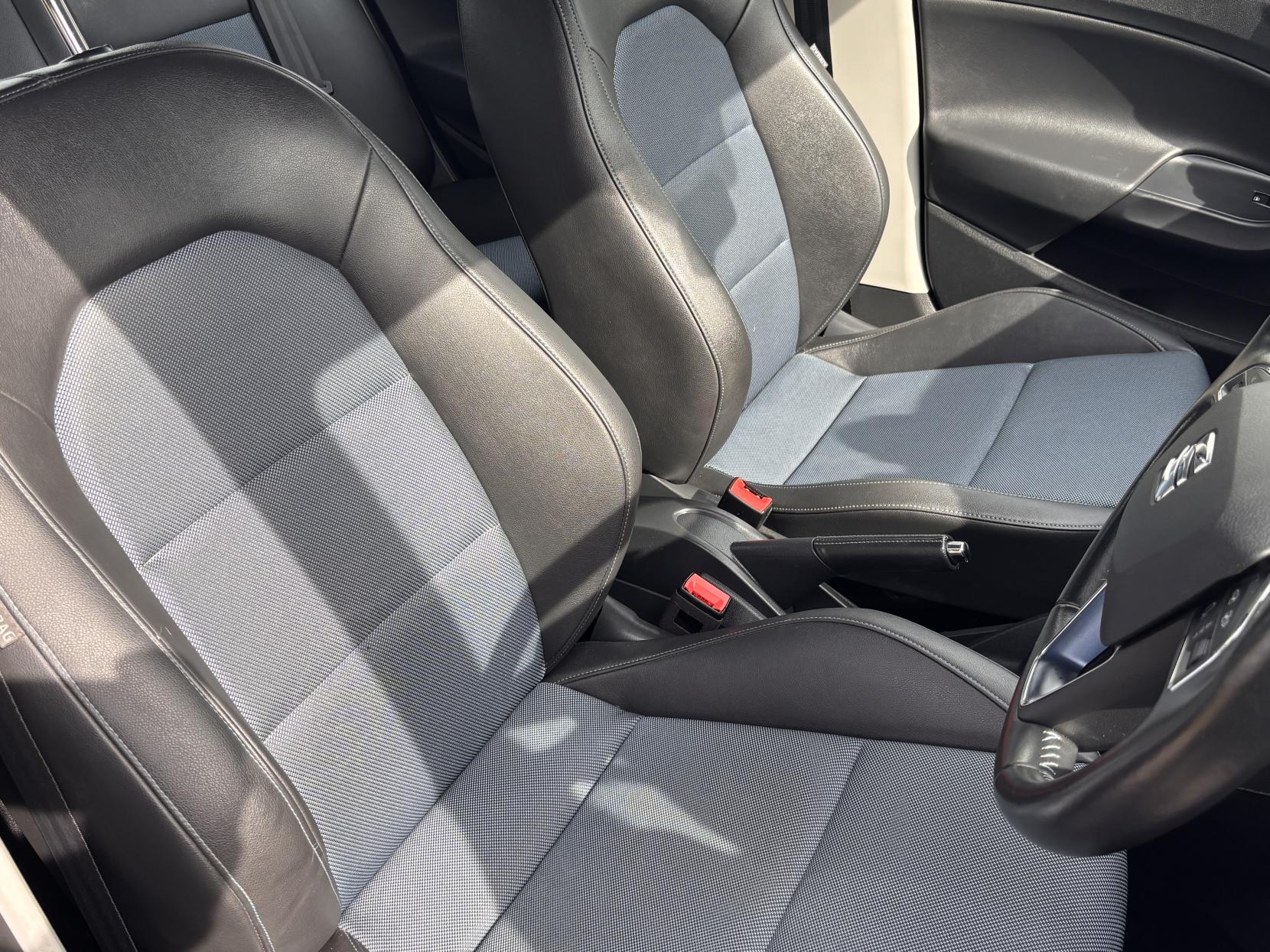 SEAT Ibiza 1.2 TSI Connect Hatchback 5dr Petrol Manual Euro 6 (90 ps)