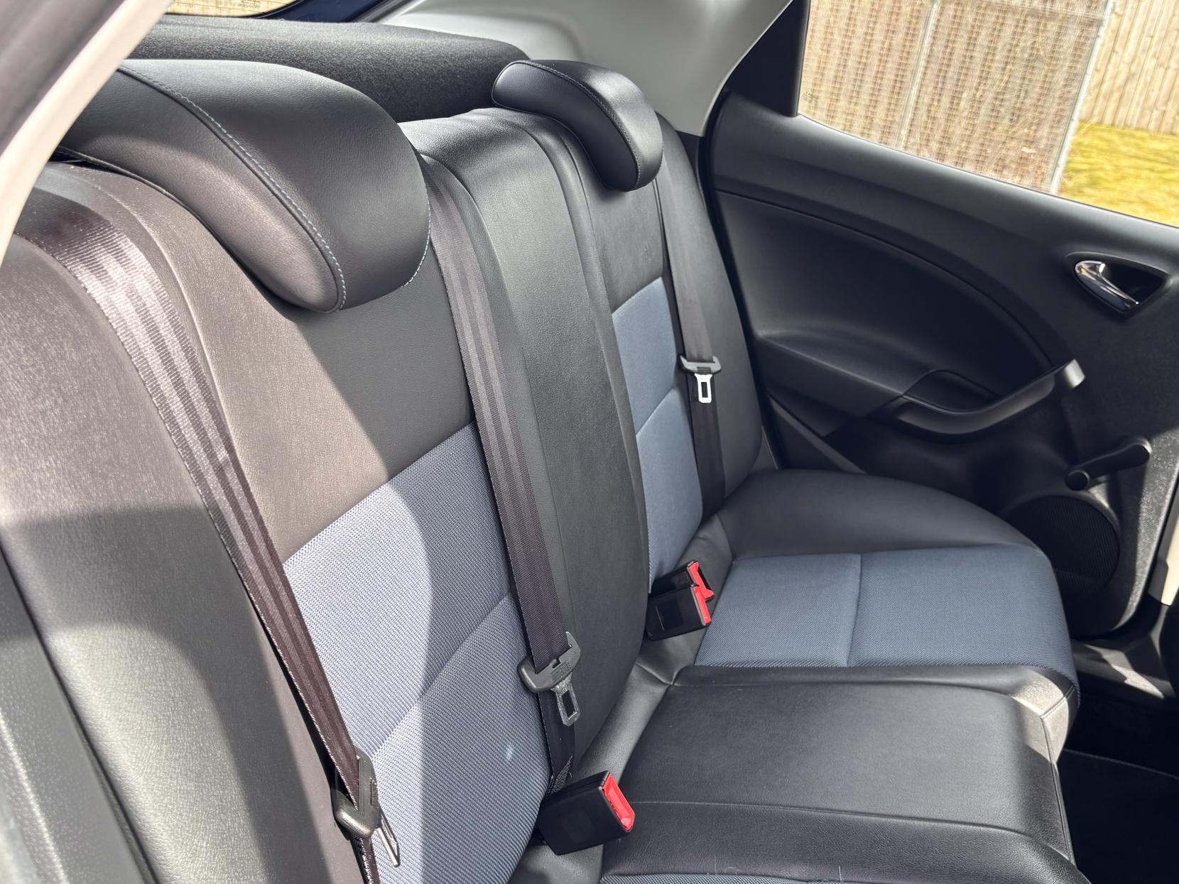 SEAT Ibiza 1.2 TSI Connect Hatchback 5dr Petrol Manual Euro 6 (90 ps)