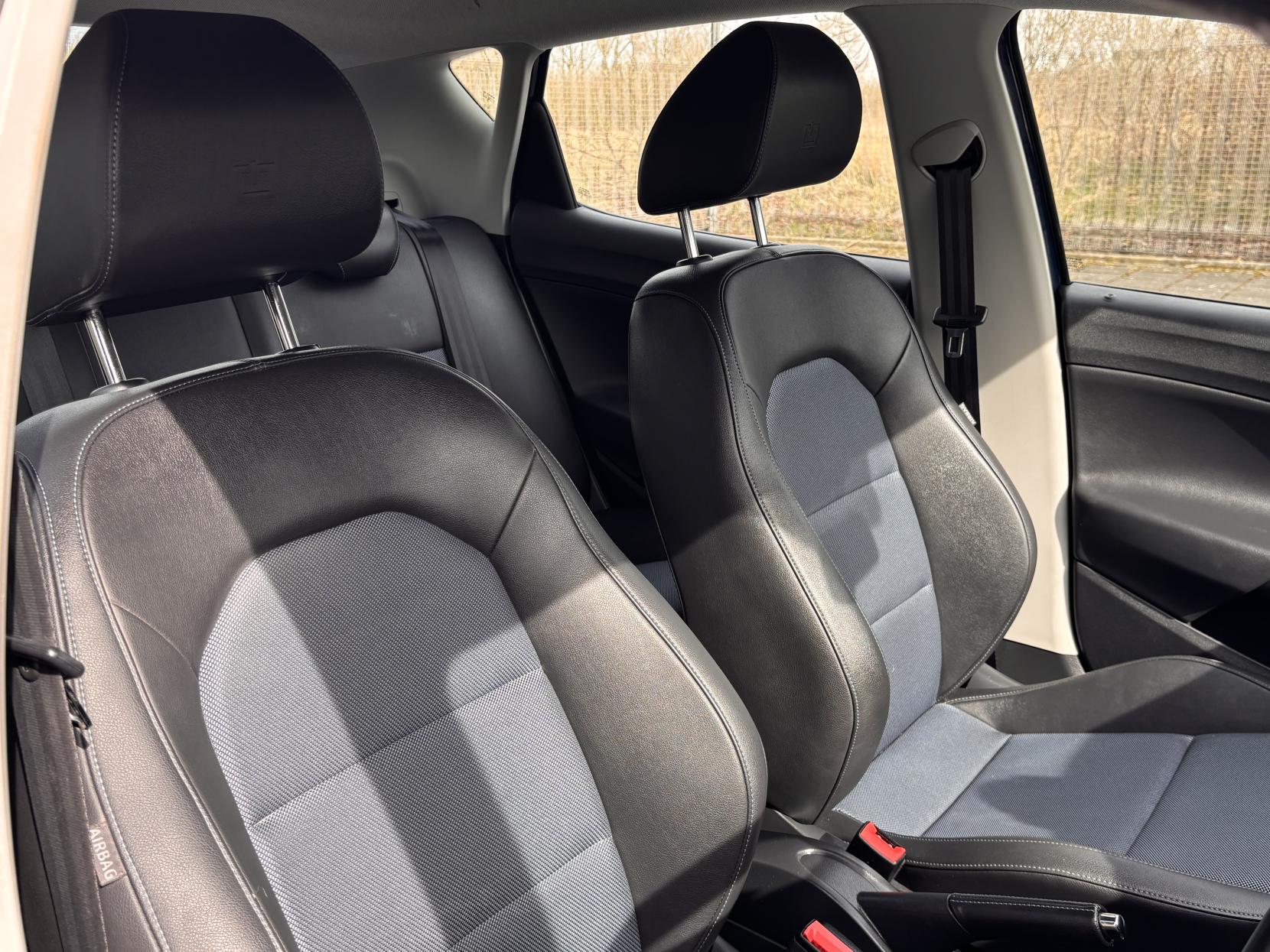 SEAT Ibiza 1.2 TSI Connect Hatchback 5dr Petrol Manual Euro 6 (90 ps)