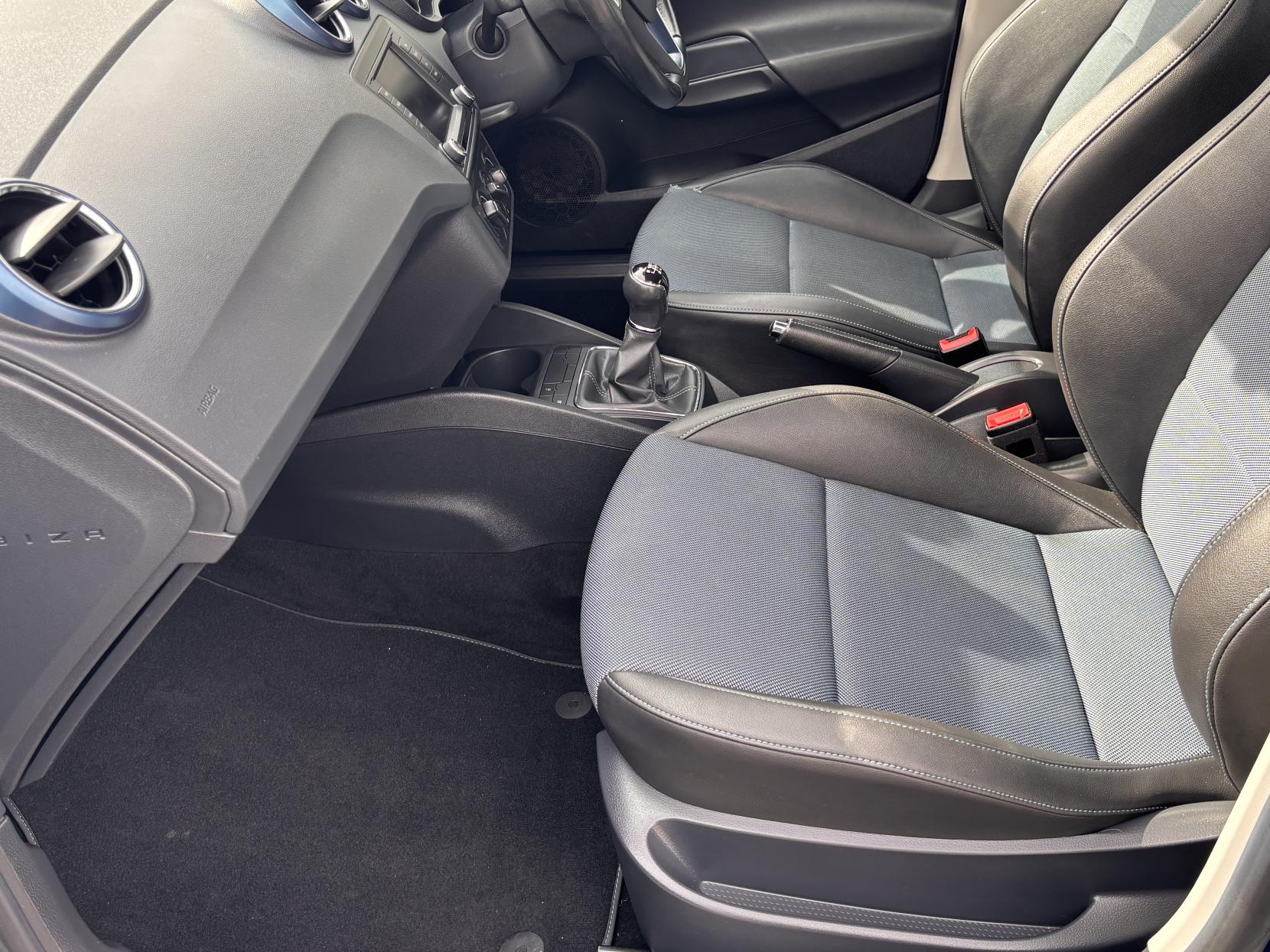 SEAT Ibiza 1.2 TSI Connect Hatchback 5dr Petrol Manual Euro 6 (90 ps)