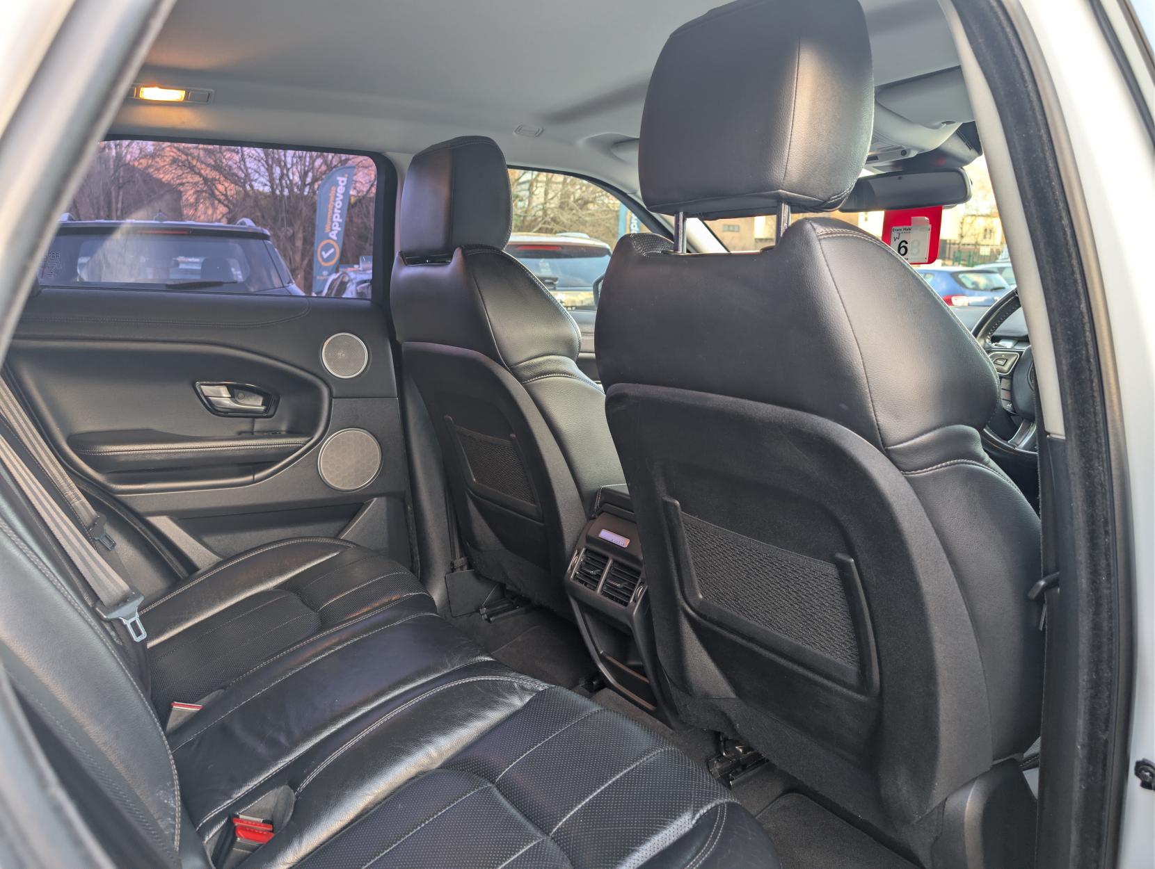 Land Rover Range Rover Evoque 2.0 TD4 SE Tech SUV 5dr Diesel Auto 4WD Euro 6 (s/s) (180 ps)