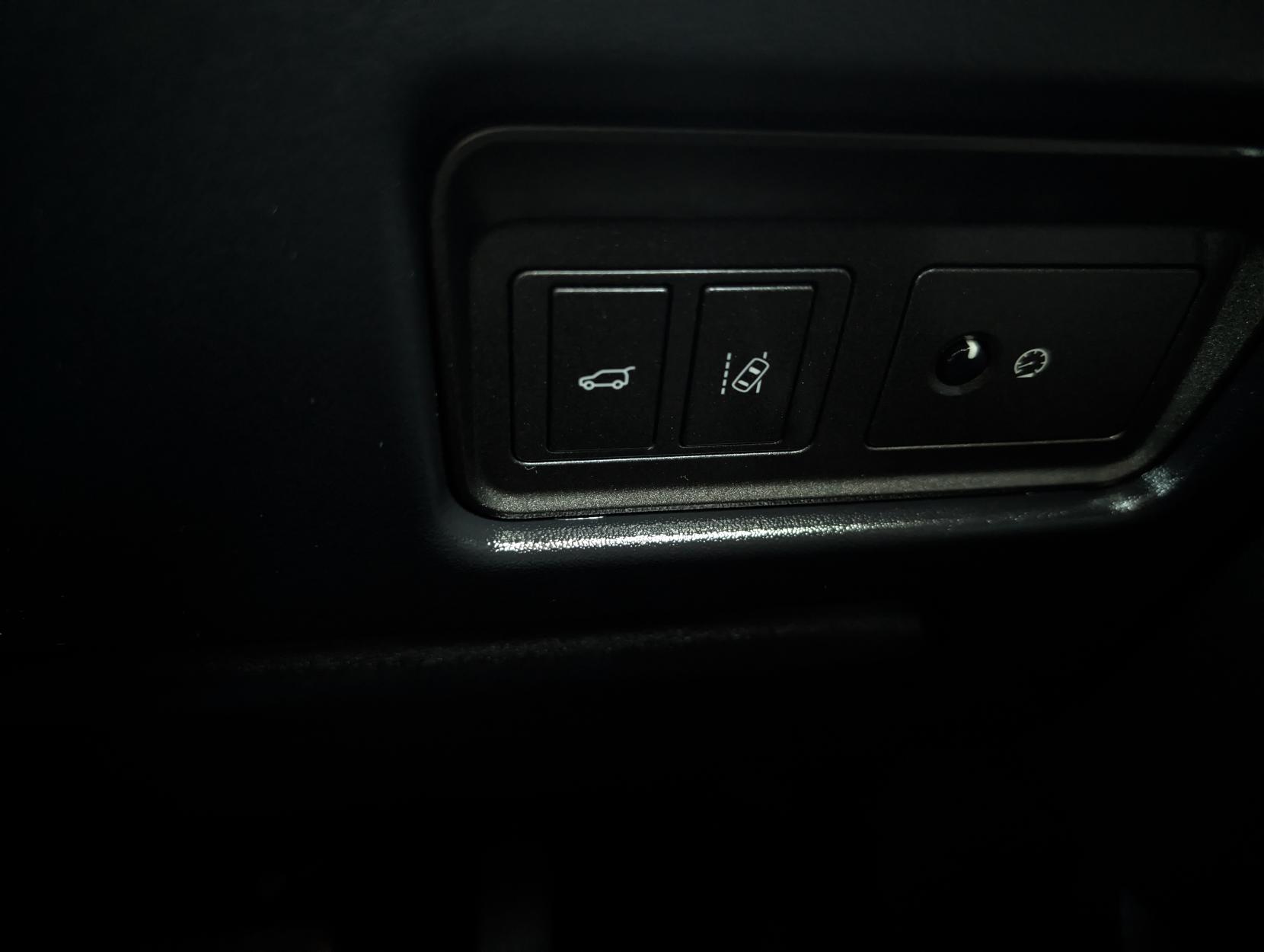 Land Rover Range Rover Evoque 2.0 TD4 SE Tech SUV 5dr Diesel Auto 4WD Euro 6 (s/s) (180 ps)