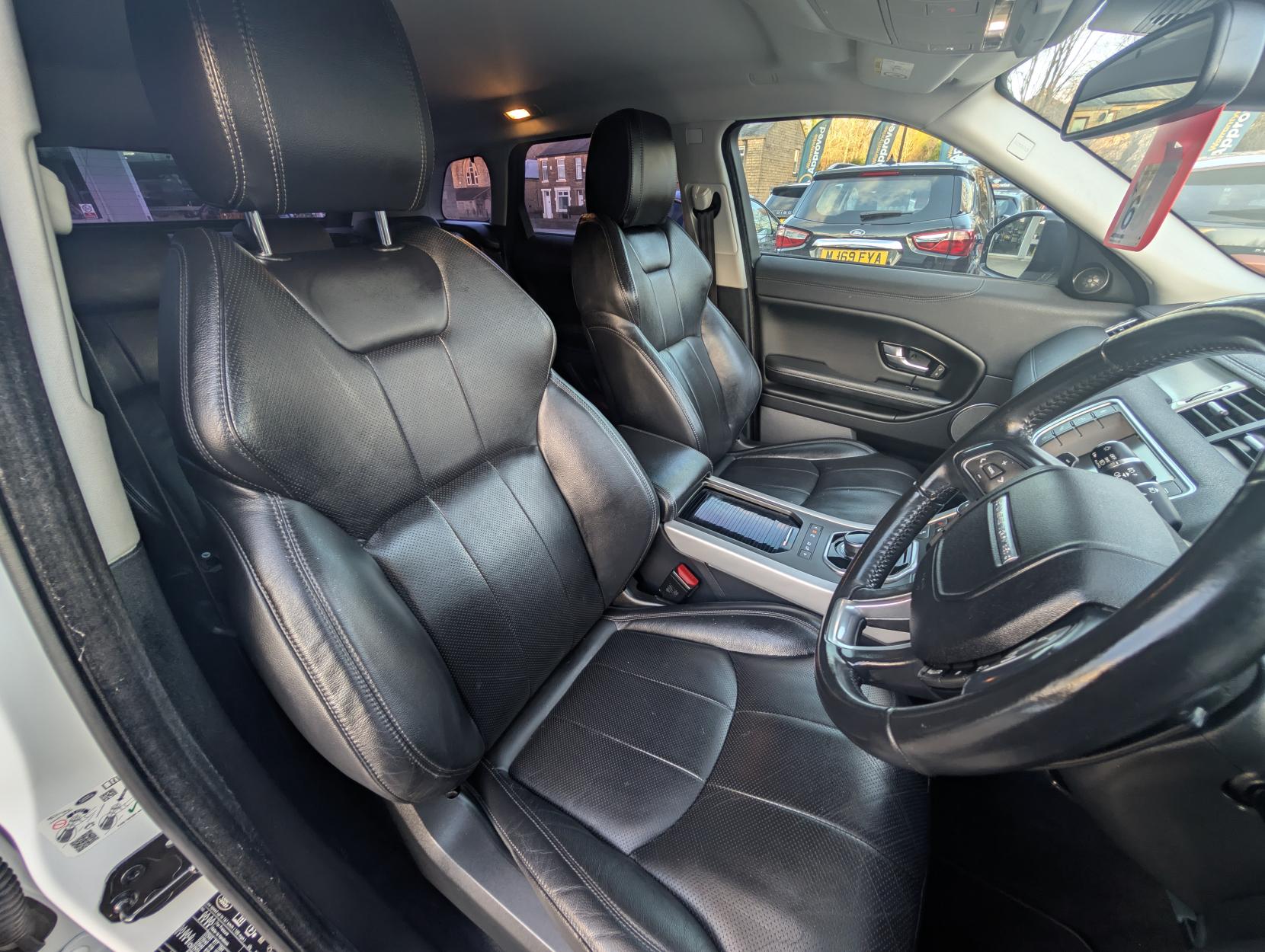 Land Rover Range Rover Evoque 2.0 TD4 SE Tech SUV 5dr Diesel Auto 4WD Euro 6 (s/s) (180 ps)