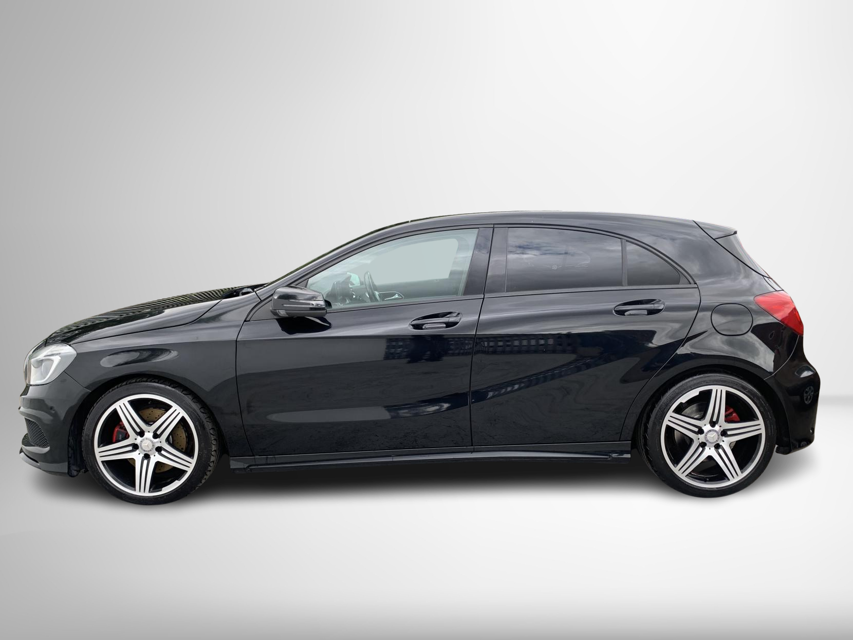 Mercedes-Benz A Class 2.0 A Class 2.0 A250 AMG Sport Hatchback 5dr Petrol 7G-DCT Euro 6 (s/s) (211 ps)
