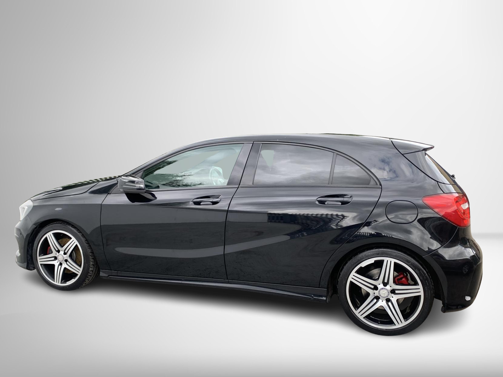 Mercedes-Benz A Class 2.0 A Class 2.0 A250 AMG Sport Hatchback 5dr Petrol 7G-DCT Euro 6 (s/s) (211 ps)