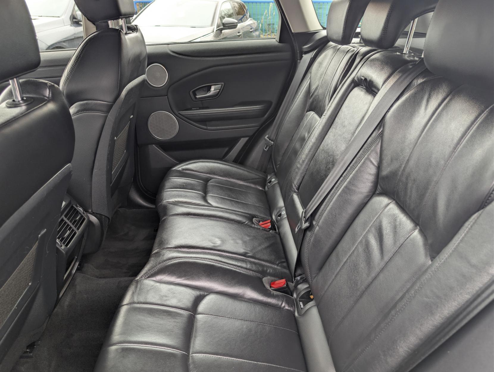 Land Rover Range Rover Evoque 2.0 eD4 SE SUV 5dr Diesel Manual FWD Euro 6 (s/s) (150 ps)