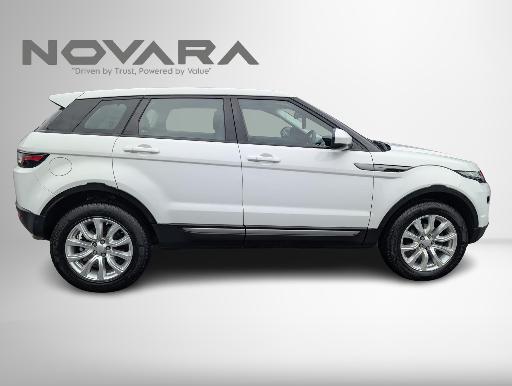 Land Rover Range Rover Evoque 2.0 eD4 SE SUV 5dr Diesel Manual FWD Euro 6 (s/s) (150 ps)