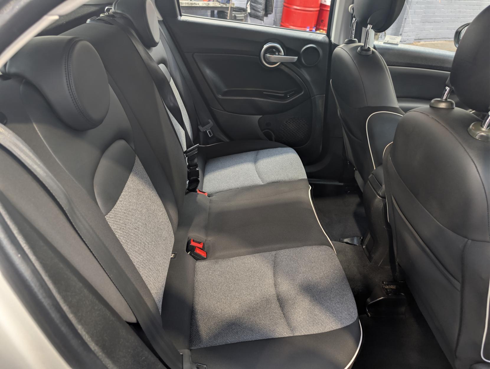 Fiat 500X 1.6 MultiJetII Pop Star SUV 5dr Diesel Manual Euro 6 (s/s) (120 ps)