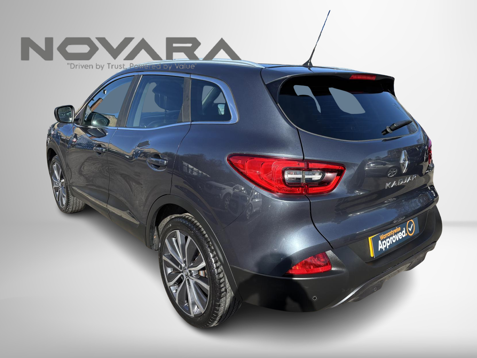 Renault Kadjar 1.2 TCe Signature Nav SUV 5dr Petrol Manual Euro 6 (s/s) (130 ps)