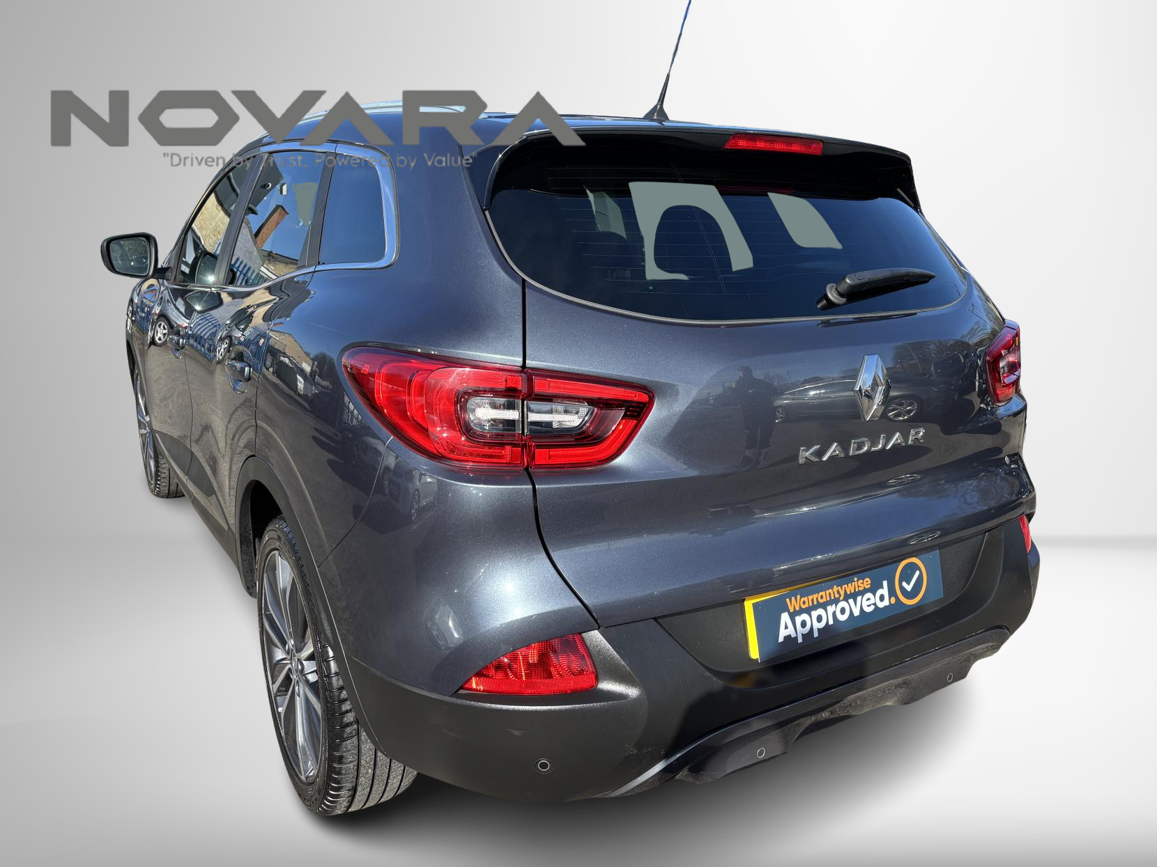 Renault Kadjar 1.2 TCe Signature Nav SUV 5dr Petrol Manual Euro 6 (s/s) (130 ps)