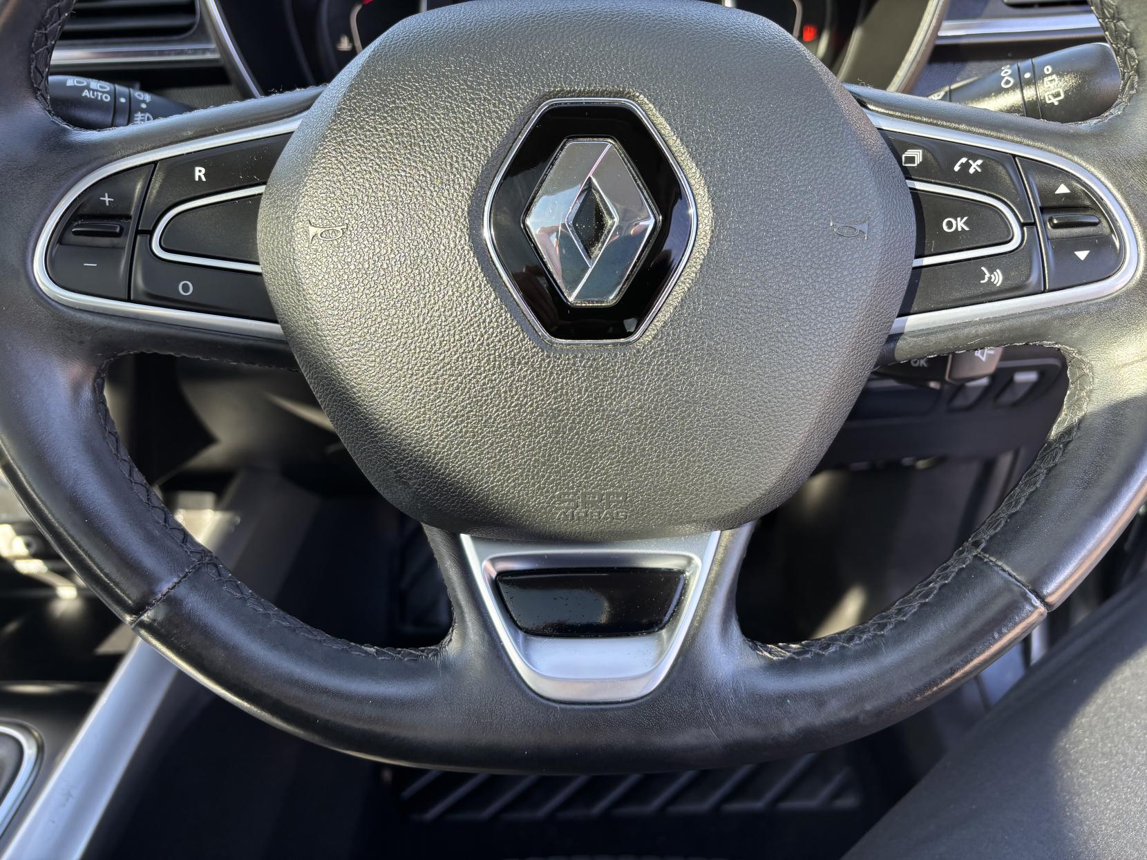 Renault Kadjar 1.2 TCe Signature Nav SUV 5dr Petrol Manual Euro 6 (s/s) (130 ps)