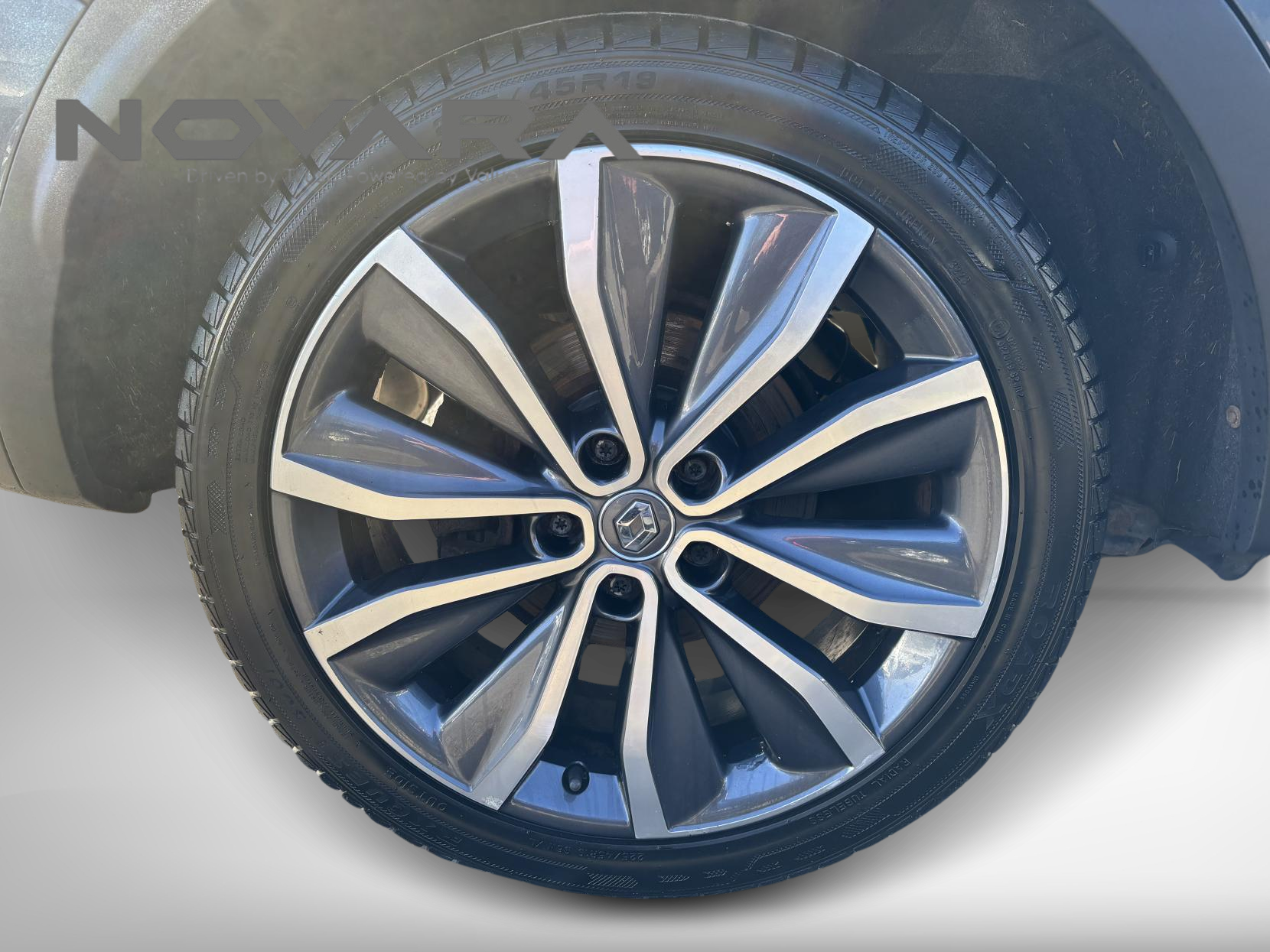 Renault Kadjar 1.2 TCe Signature Nav SUV 5dr Petrol Manual Euro 6 (s/s) (130 ps)