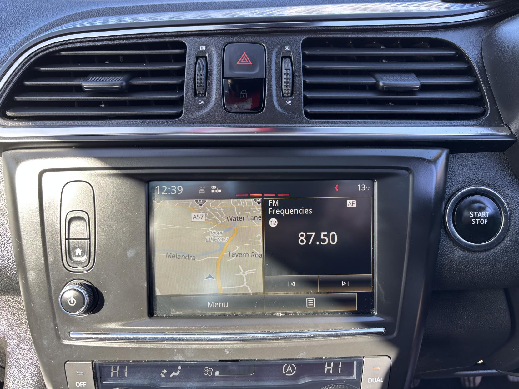 Renault Kadjar 1.2 TCe Signature Nav SUV 5dr Petrol Manual Euro 6 (s/s) (130 ps)