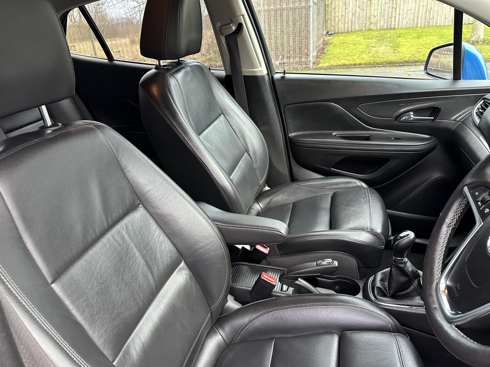 Vauxhall Mokka X 1.4i Turbo ecoTEC Elite Nav SUV 5dr Petrol Manual Euro 6 (s/s) (140 ps)