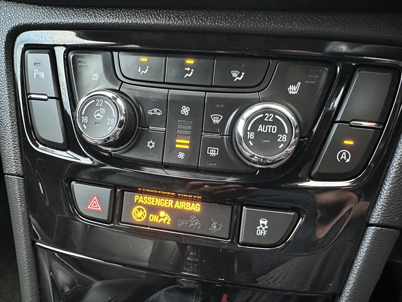 Vauxhall Mokka X 1.4i Turbo ecoTEC Elite Nav SUV 5dr Petrol Manual Euro 6 (s/s) (140 ps)