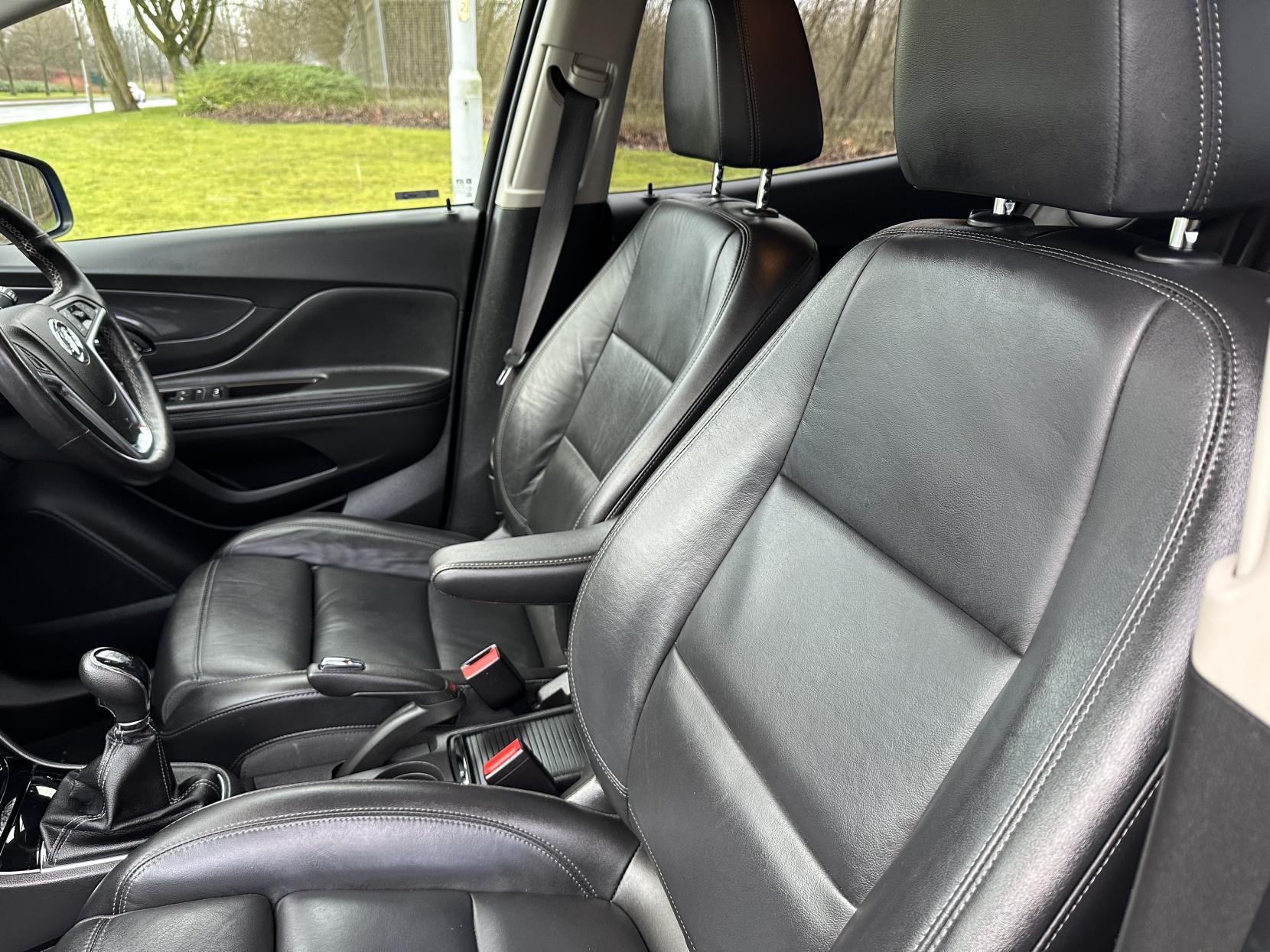 Vauxhall Mokka X 1.4i Turbo ecoTEC Elite Nav SUV 5dr Petrol Manual Euro 6 (s/s) (140 ps)