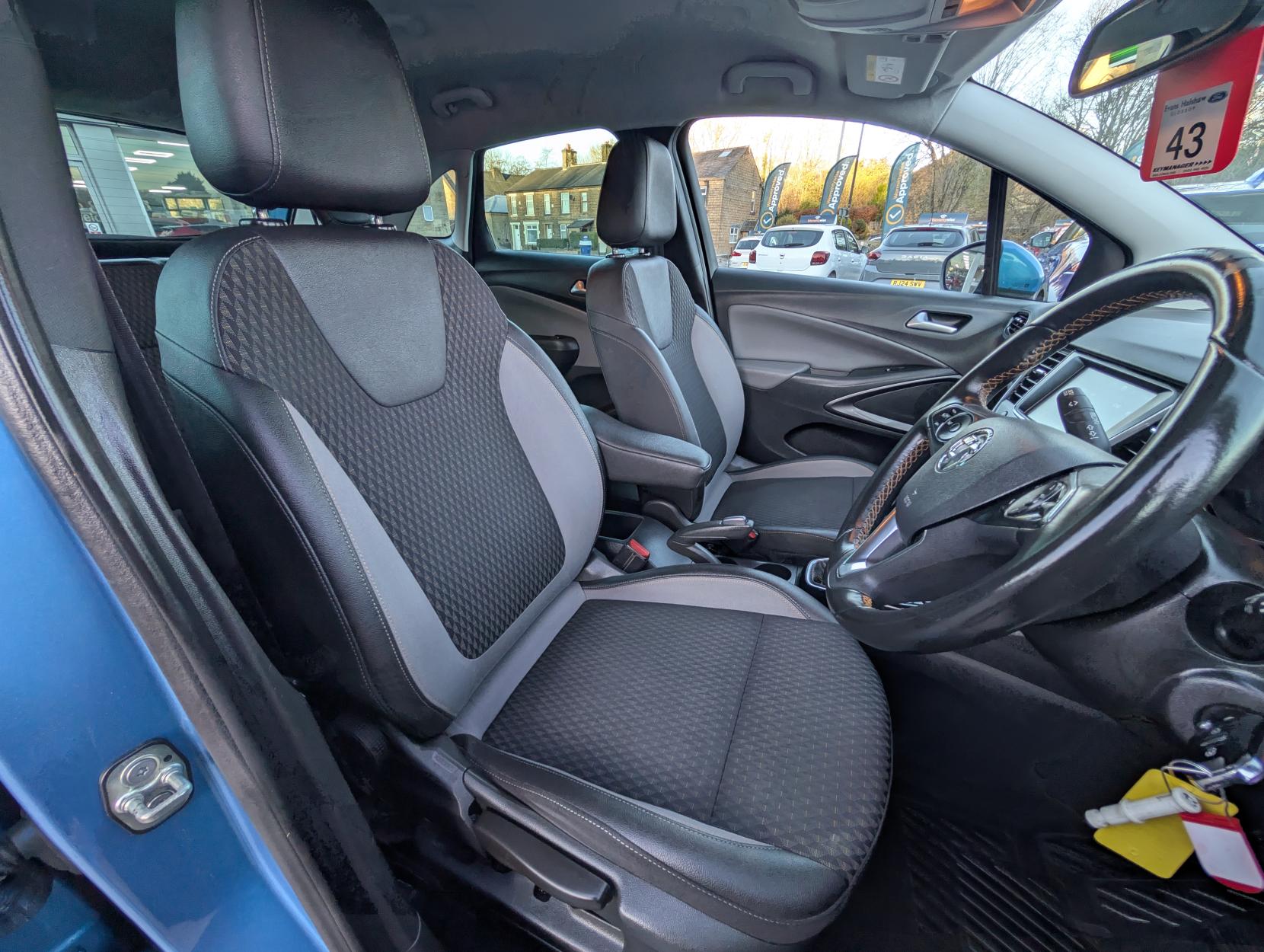 Vauxhall Crossland X 1.2 Elite SUV 5dr Petrol Manual Euro 6 (83 ps)