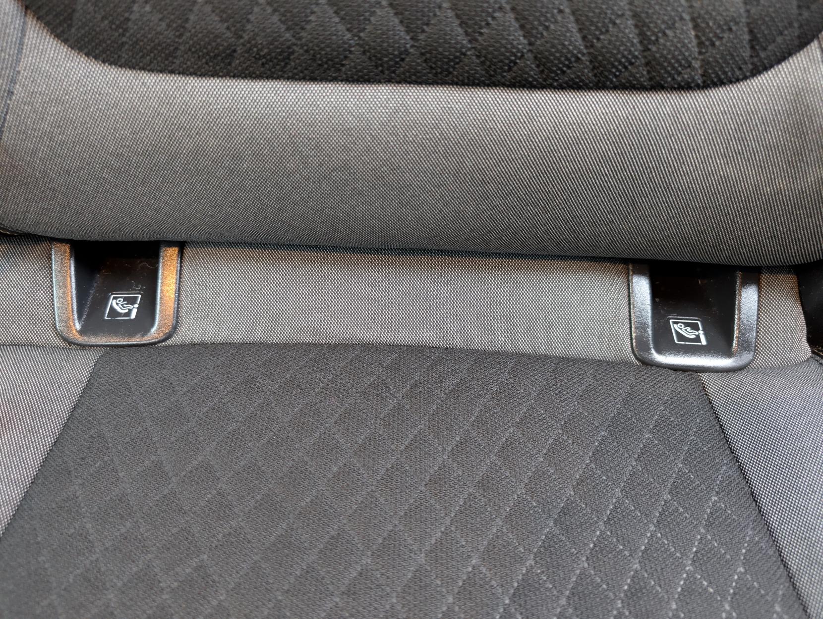 Vauxhall Grandland X 1.5 Turbo D BlueInjection Sport Nav SUV 5dr Diesel Manual Euro 6 (s/s) (130 ps)