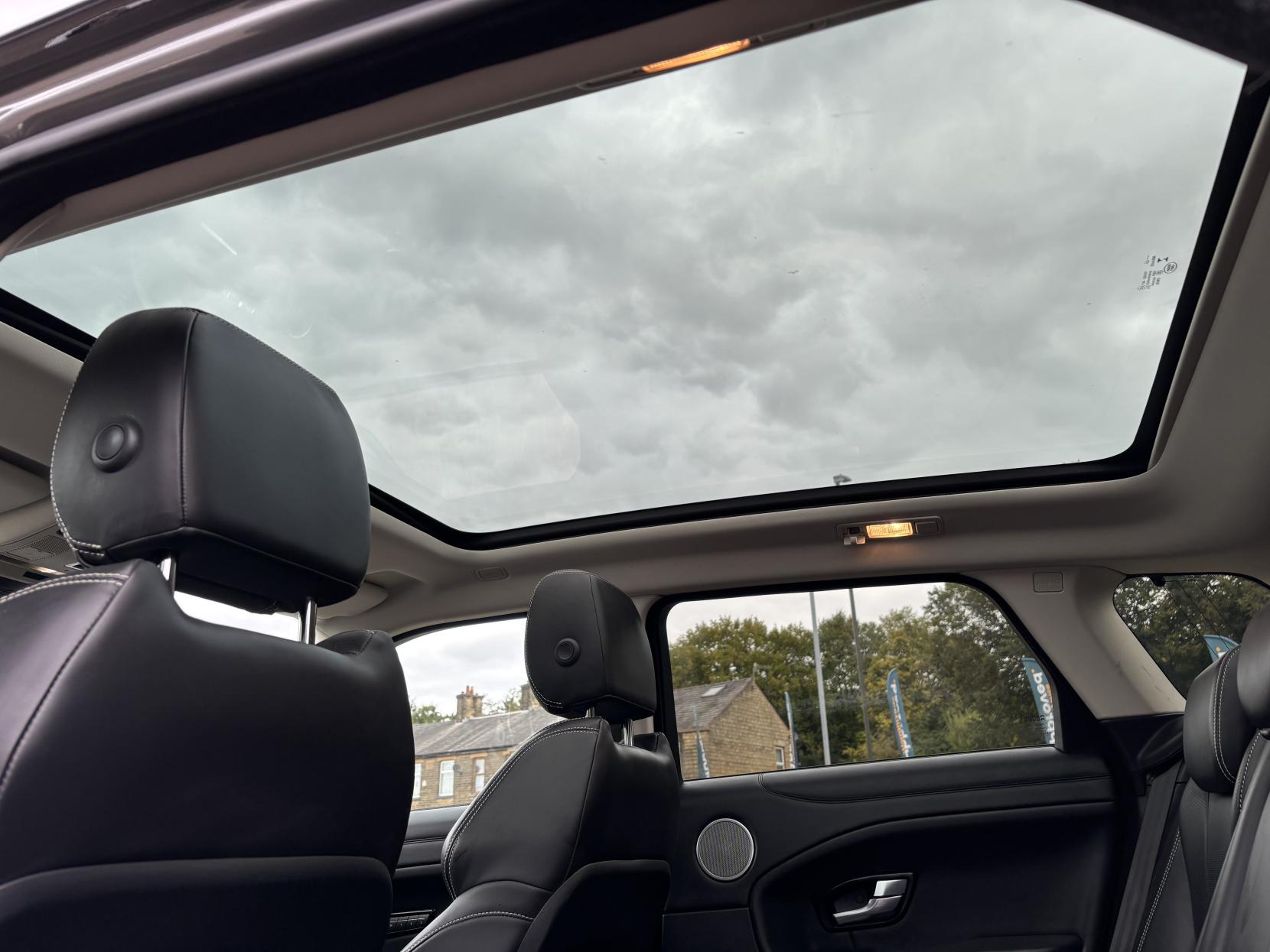 Land Rover Range Rover Evoque 2.0 SD4 Autobiography SUV 5dr Diesel Auto 4WD Euro 6 (s/s) (240 ps)