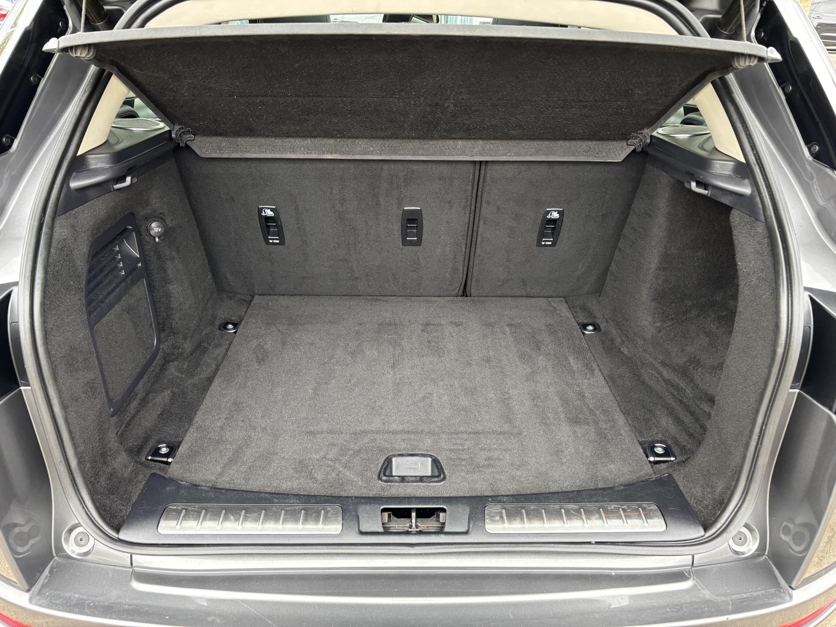 Land Rover Range Rover Evoque 2.0 SD4 Autobiography SUV 5dr Diesel Auto 4WD Euro 6 (s/s) (240 ps)