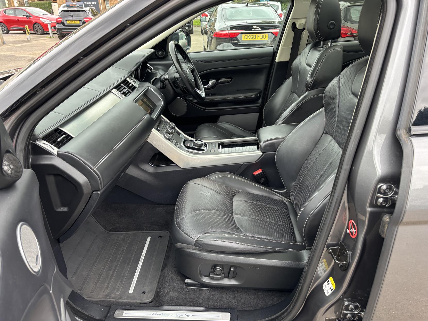 Land Rover Range Rover Evoque 2.0 SD4 Autobiography SUV 5dr Diesel Auto 4WD Euro 6 (s/s) (240 ps)