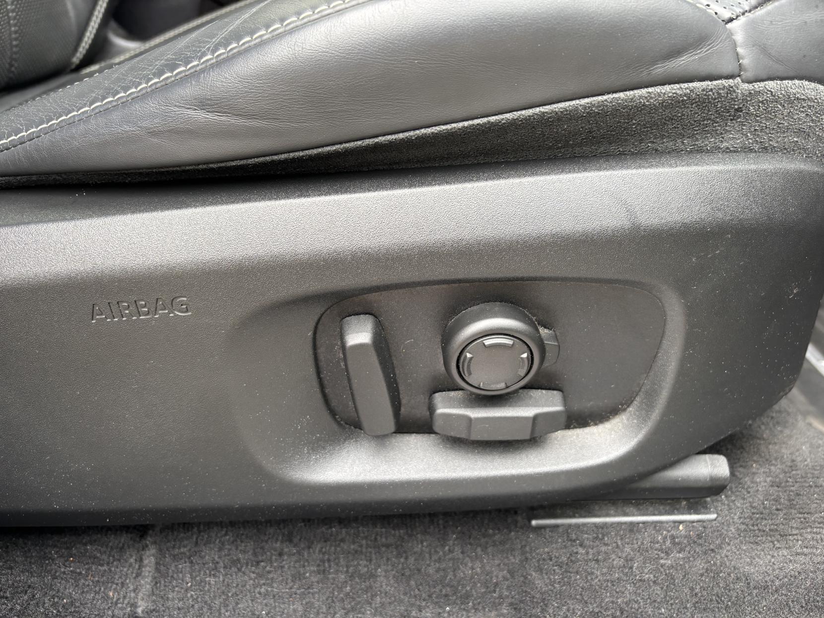 Land Rover Range Rover Evoque 2.0 SD4 Autobiography SUV 5dr Diesel Auto 4WD Euro 6 (s/s) (240 ps)