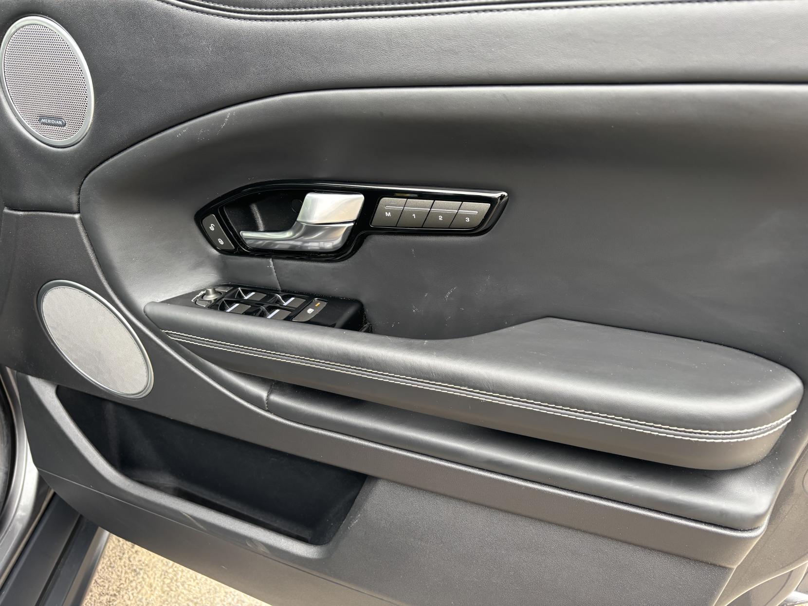 Land Rover Range Rover Evoque 2.0 SD4 Autobiography SUV 5dr Diesel Auto 4WD Euro 6 (s/s) (240 ps)