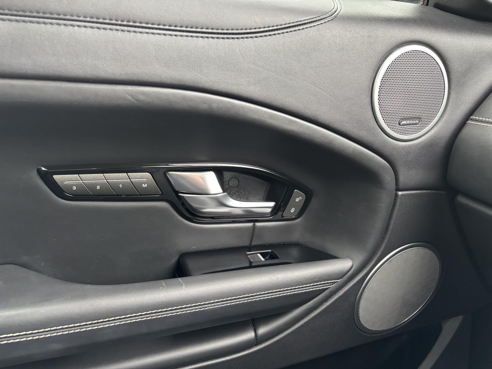 Land Rover Range Rover Evoque 2.0 SD4 Autobiography SUV 5dr Diesel Auto 4WD Euro 6 (s/s) (240 ps)