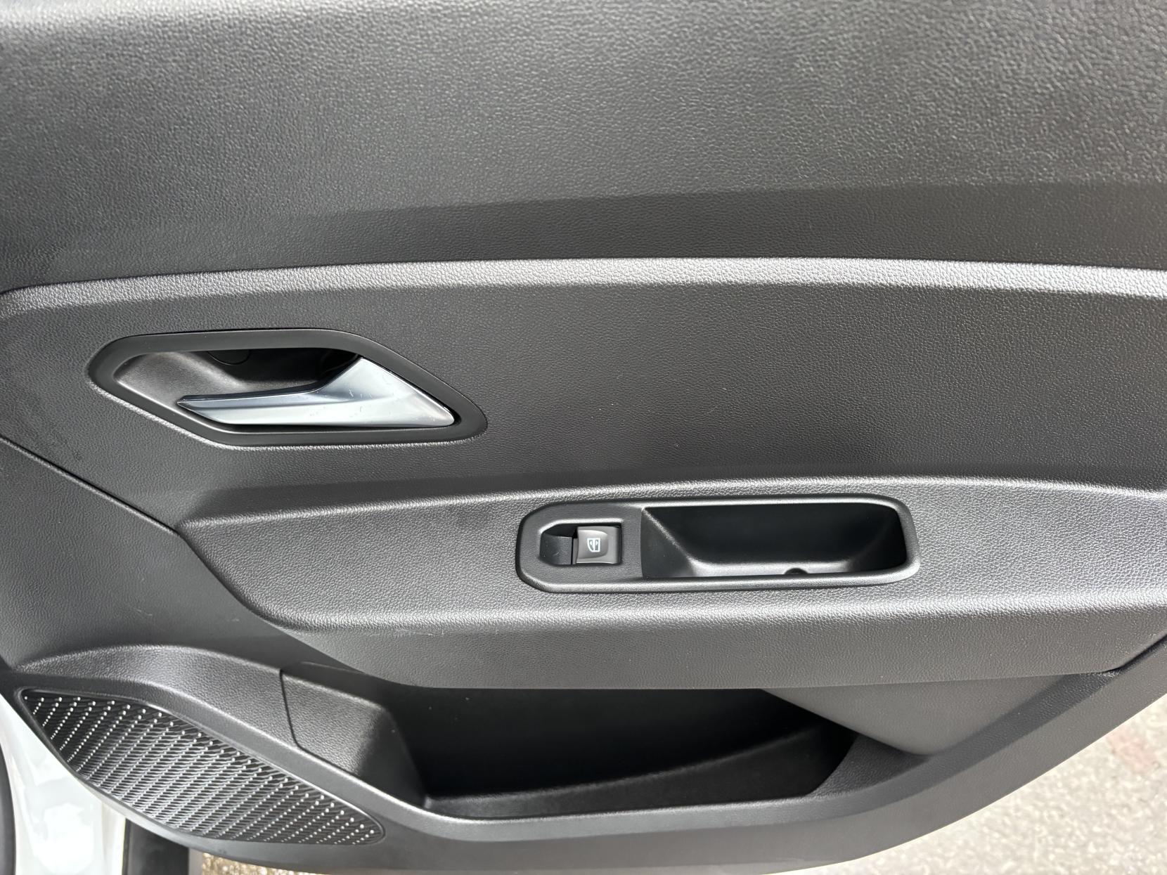 Dacia Duster 1.0 TCe Comfort SUV 5dr Petrol Manual Euro 6 (s/s) (100 ps)