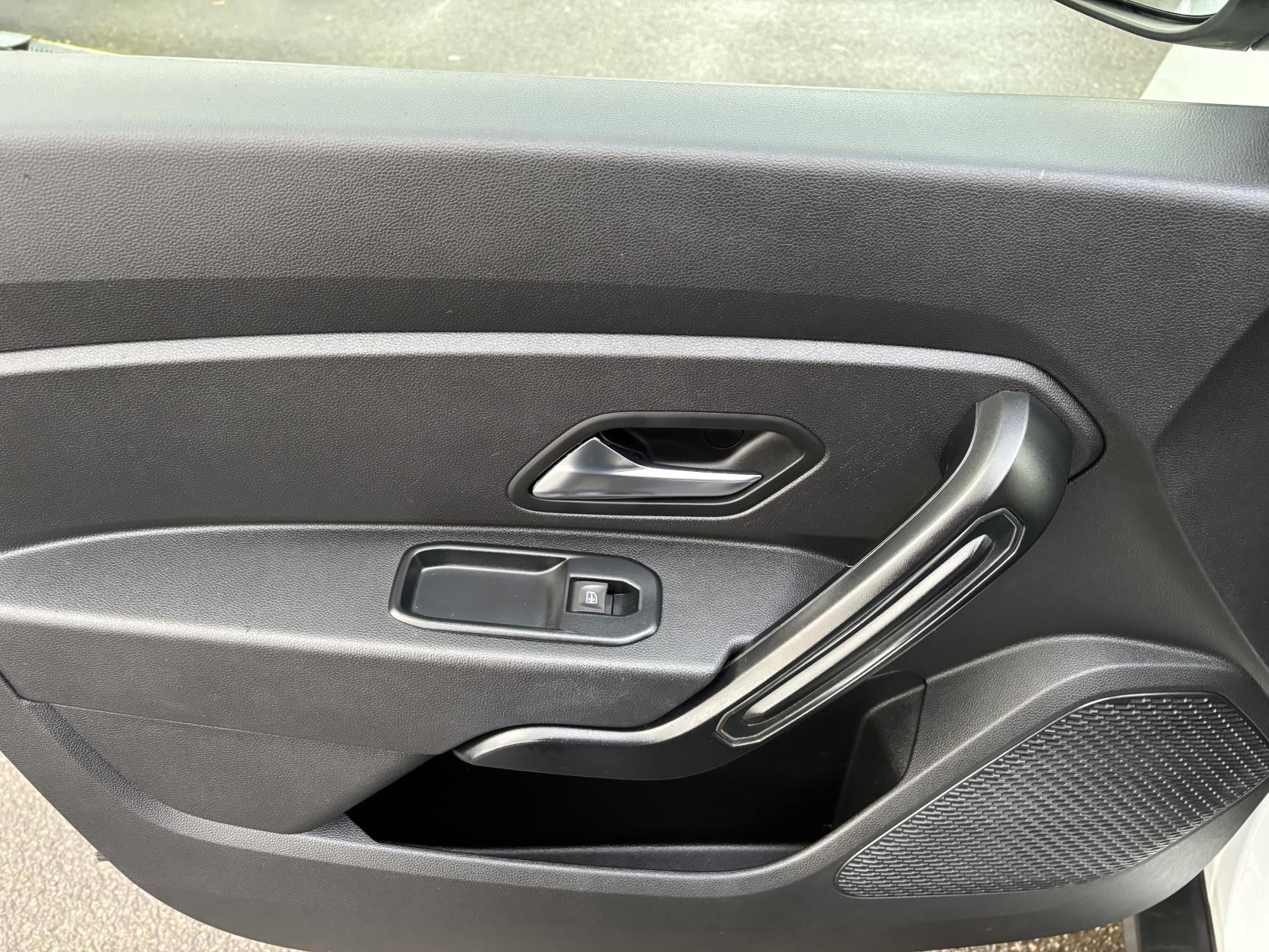 Dacia Duster 1.0 TCe Comfort SUV 5dr Petrol Manual Euro 6 (s/s) (100 ps)