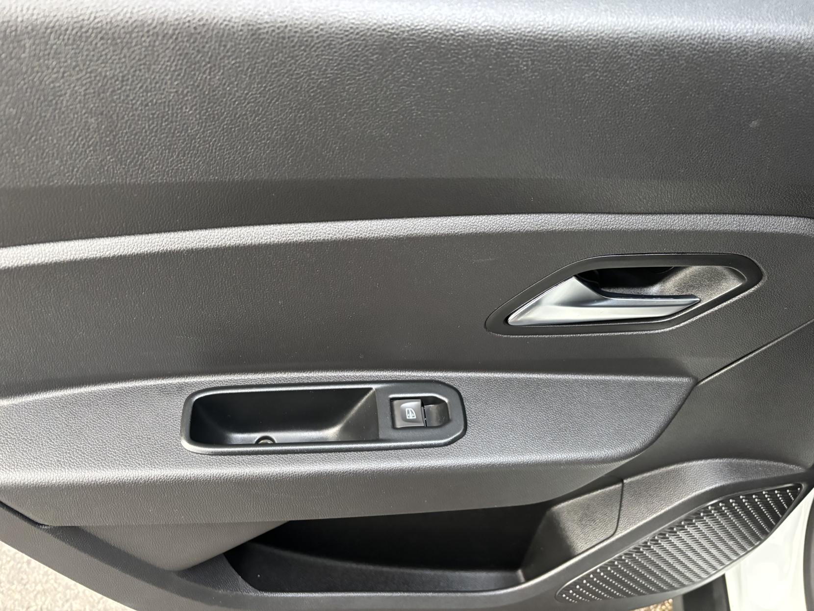 Dacia Duster 1.0 TCe Comfort SUV 5dr Petrol Manual Euro 6 (s/s) (100 ps)