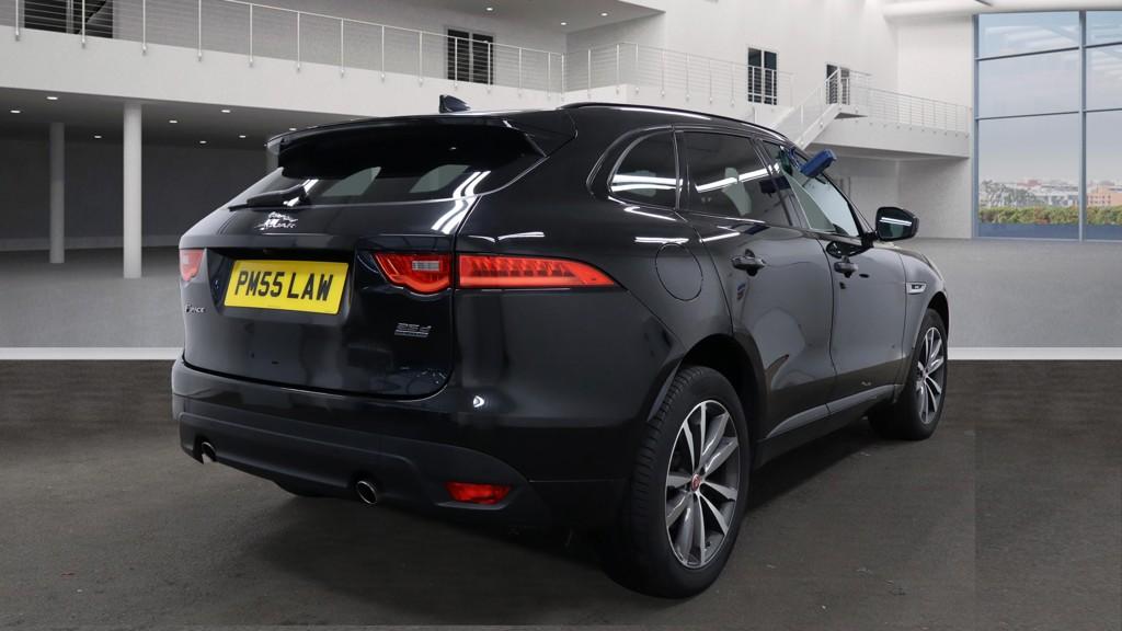 Jaguar F-PACE 2.0 D240 R-Sport SUV 5dr Diesel Auto AWD Euro 6 (s/s) (240 ps)