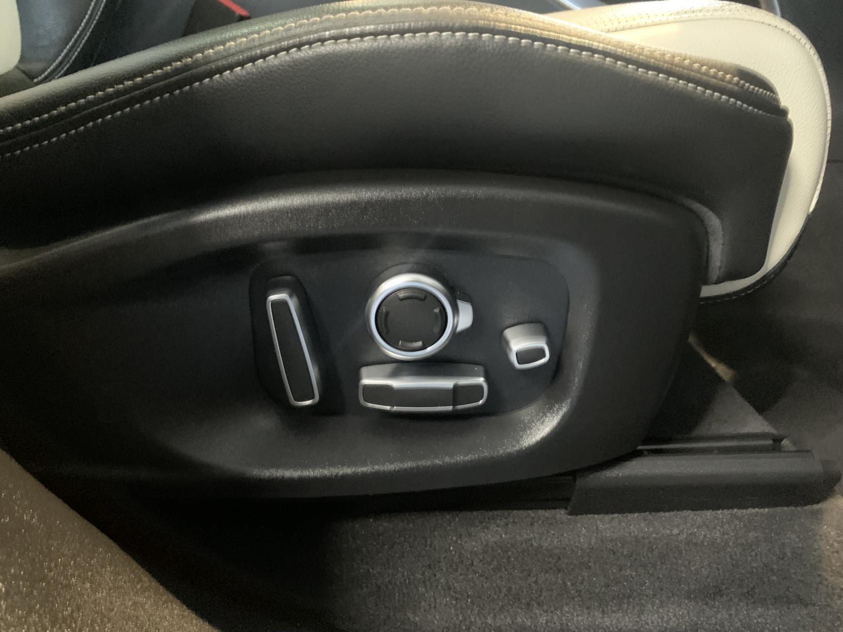 Jaguar F-PACE 2.0 D240 R-Sport SUV 5dr Diesel Auto AWD Euro 6 (s/s) (240 ps)