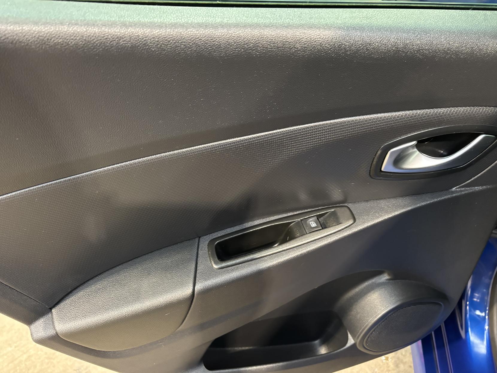 Renault Clio 0.9 TCe GT Line Hatchback 5dr Petrol Manual Euro 6 (s/s) (90 ps)