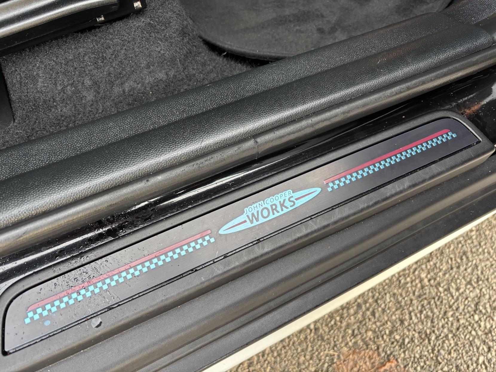 MINI Countryman 1.5 Cooper SUV 5dr Petrol Auto 6Spd ALL4 Euro 6 (s/s) (136 ps)