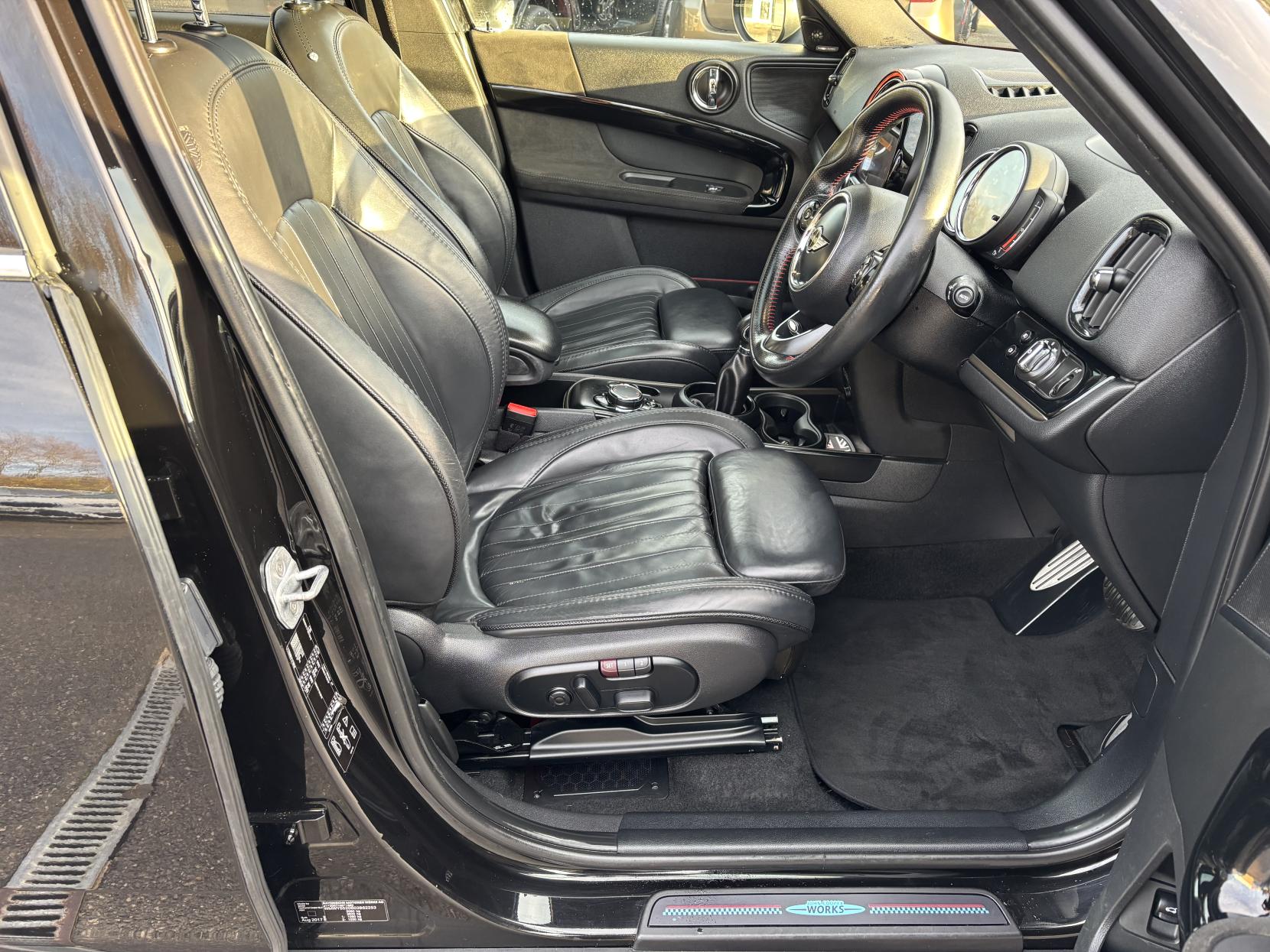 MINI Countryman 1.5 Cooper SUV 5dr Petrol Auto 6Spd ALL4 Euro 6 (s/s) (136 ps)