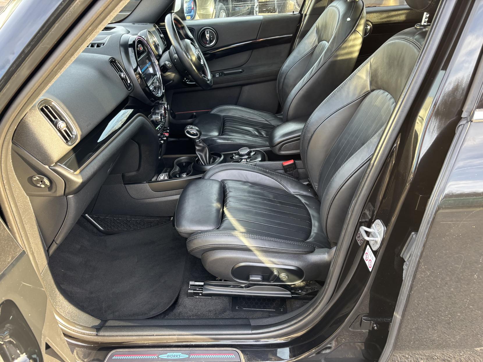 MINI Countryman 1.5 Cooper SUV 5dr Petrol Auto 6Spd ALL4 Euro 6 (s/s) (136 ps)