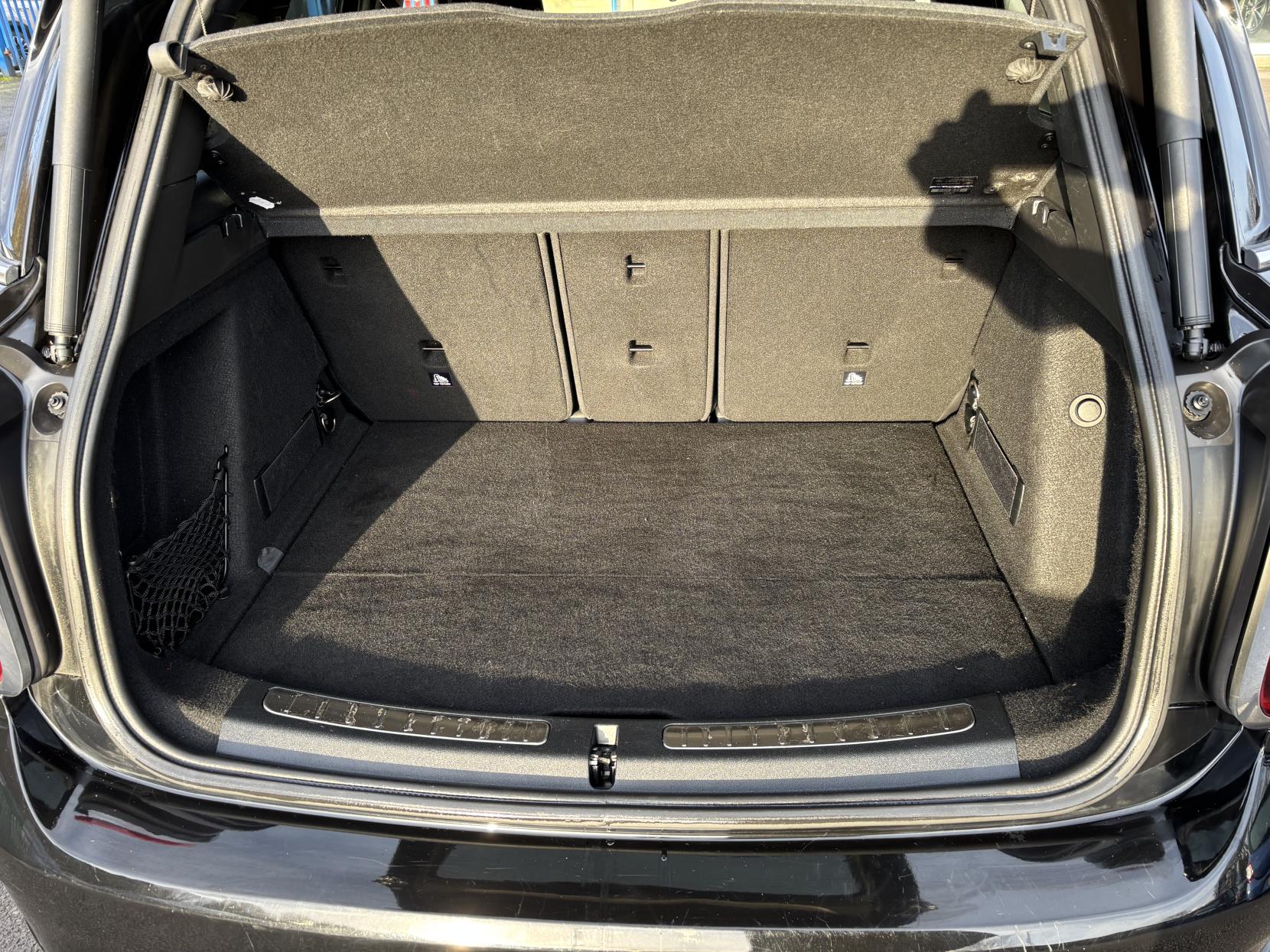 MINI Countryman 1.5 Cooper SUV 5dr Petrol Auto 6Spd ALL4 Euro 6 (s/s) (136 ps)