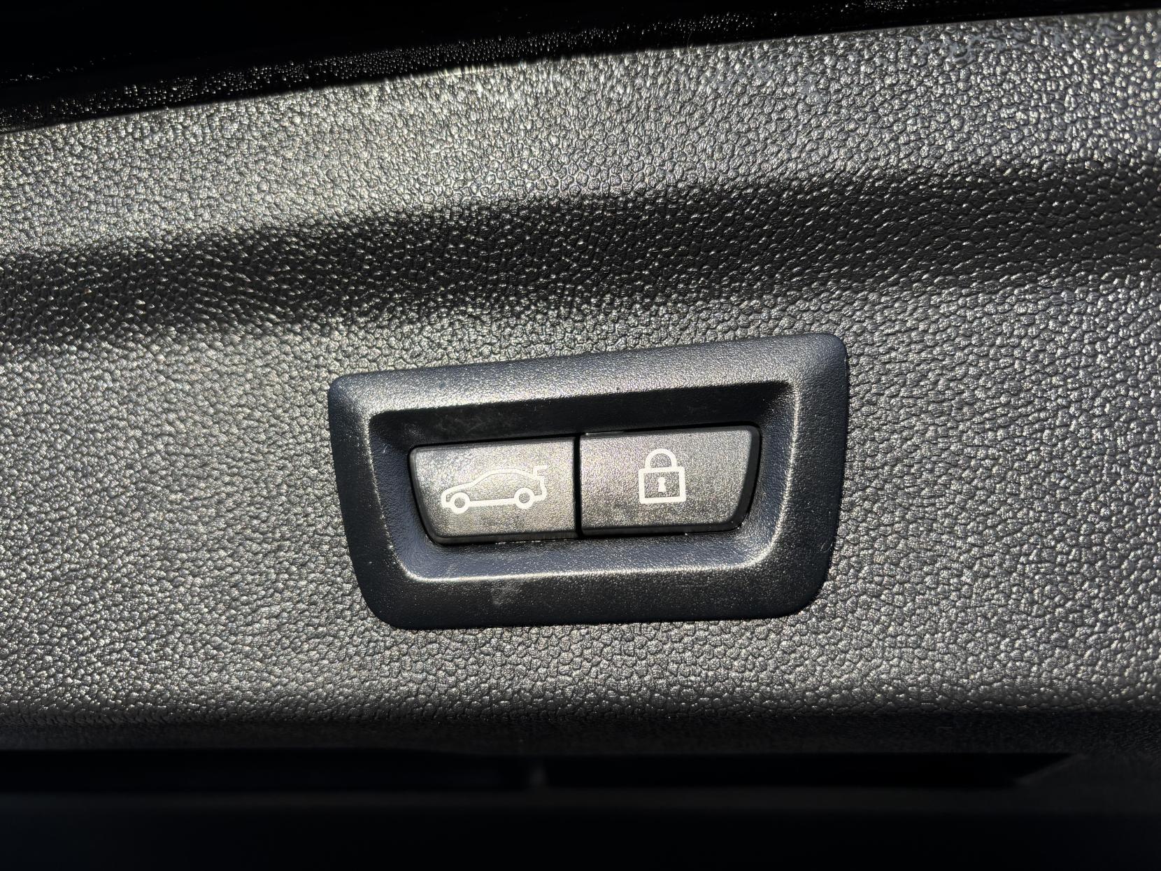 MINI Countryman 1.5 Cooper SUV 5dr Petrol Auto 6Spd ALL4 Euro 6 (s/s) (136 ps)