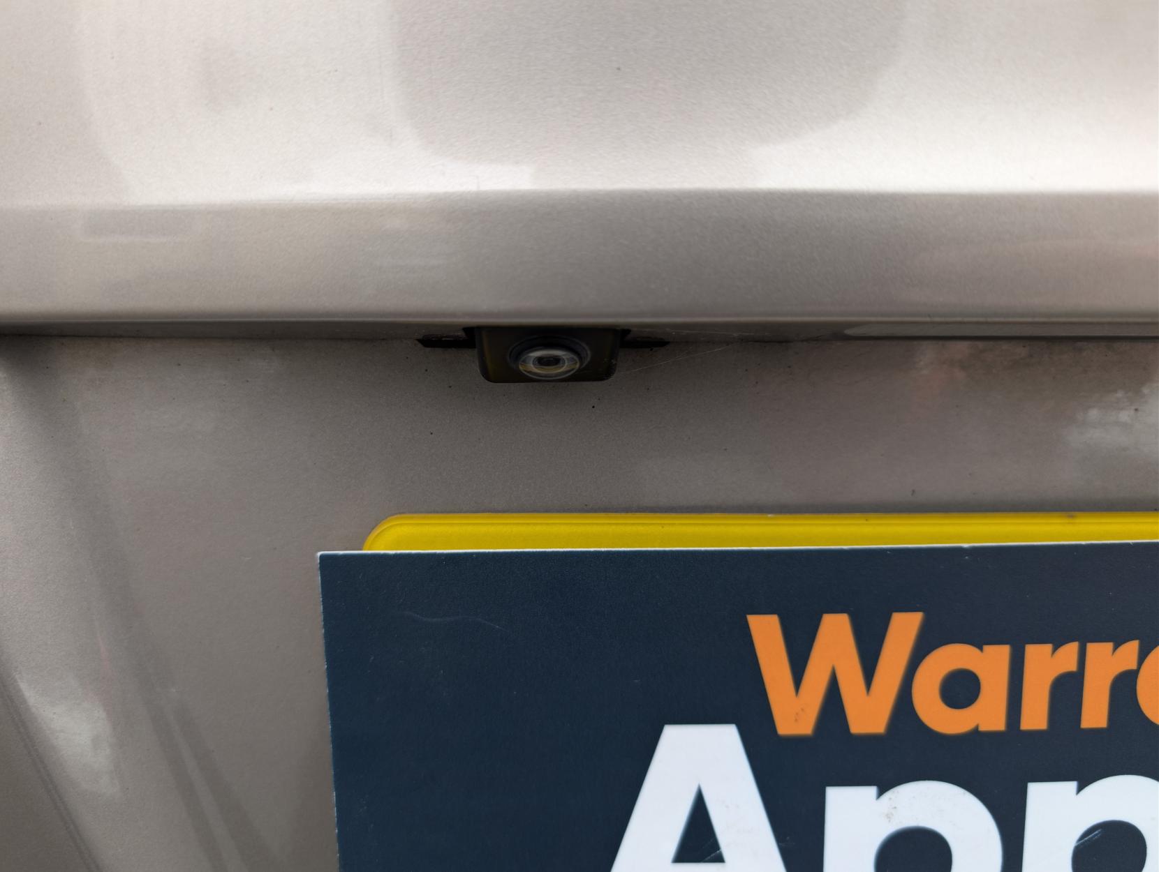 Nissan Qashqai 1.5 dCi n-tec SUV 5dr Diesel Manual 2WD Euro 4 (106 ps)