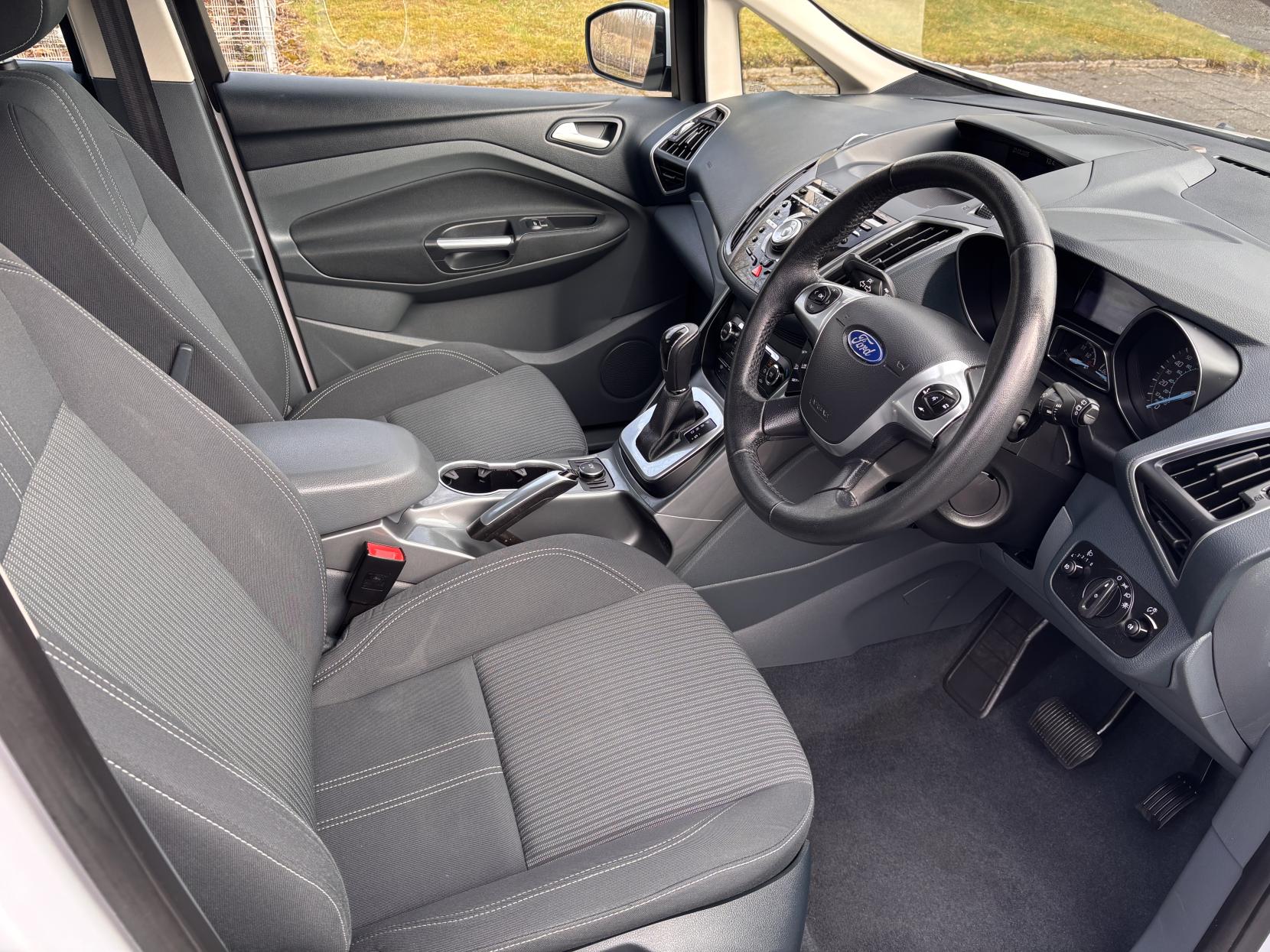 Ford C-Max 2.0 TDCi Titanium MPV 5dr Diesel Powershift Euro 5 (140 ps)