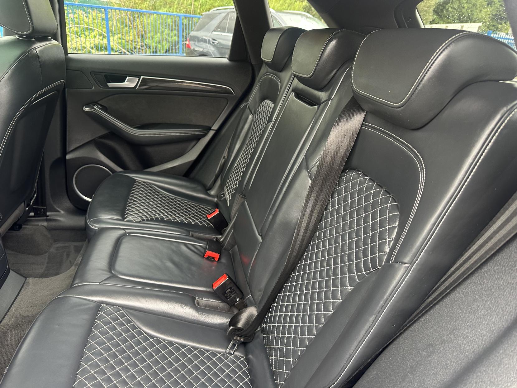Audi SQ5 3.0 BiTDI V6 Plus Special Edition SUV 5dr Diesel Tiptronic quattro Euro 6 (s/s) (340 ps)