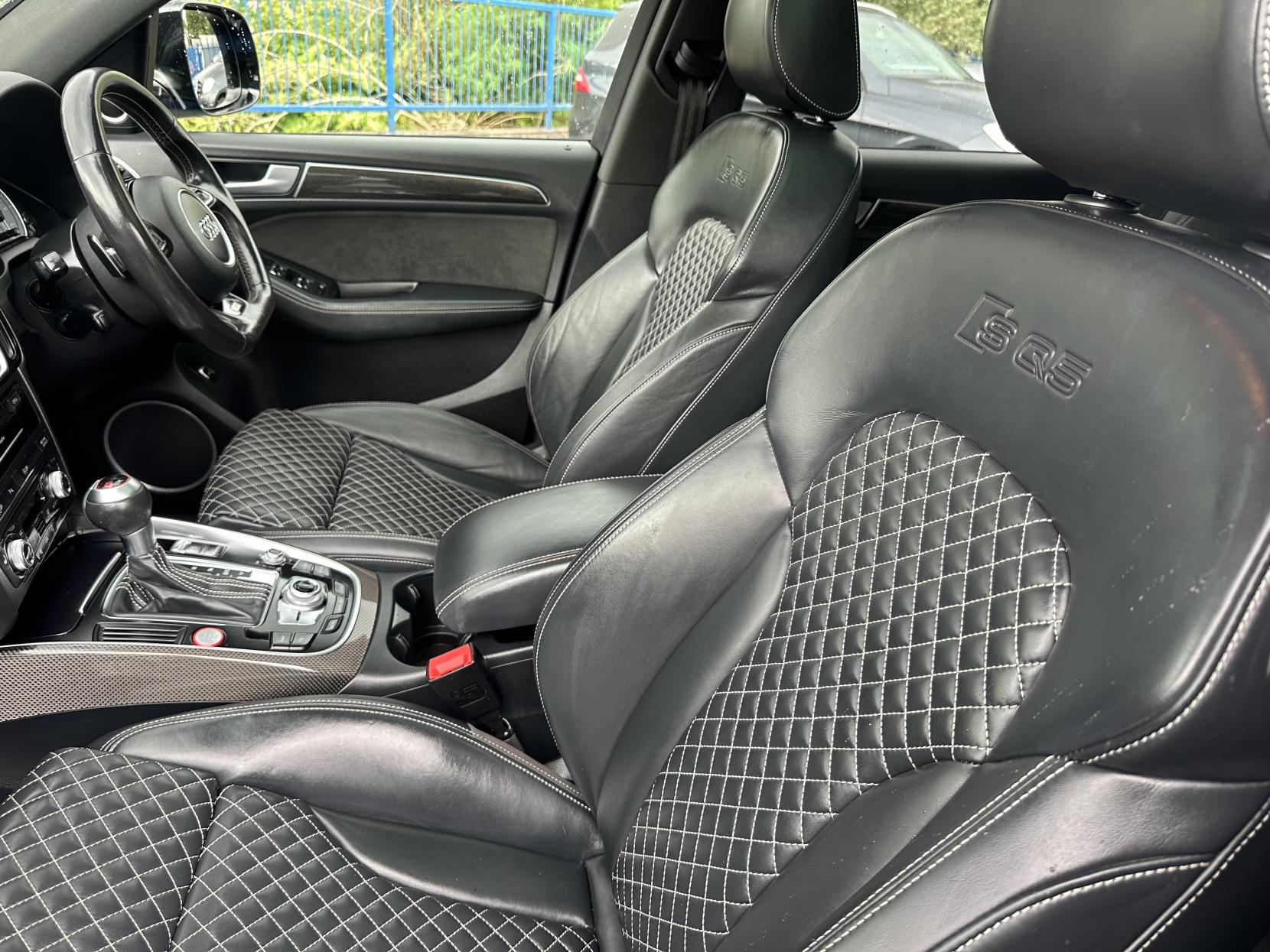 Audi SQ5 3.0 BiTDI V6 Plus Special Edition SUV 5dr Diesel Tiptronic quattro Euro 6 (s/s) (340 ps)