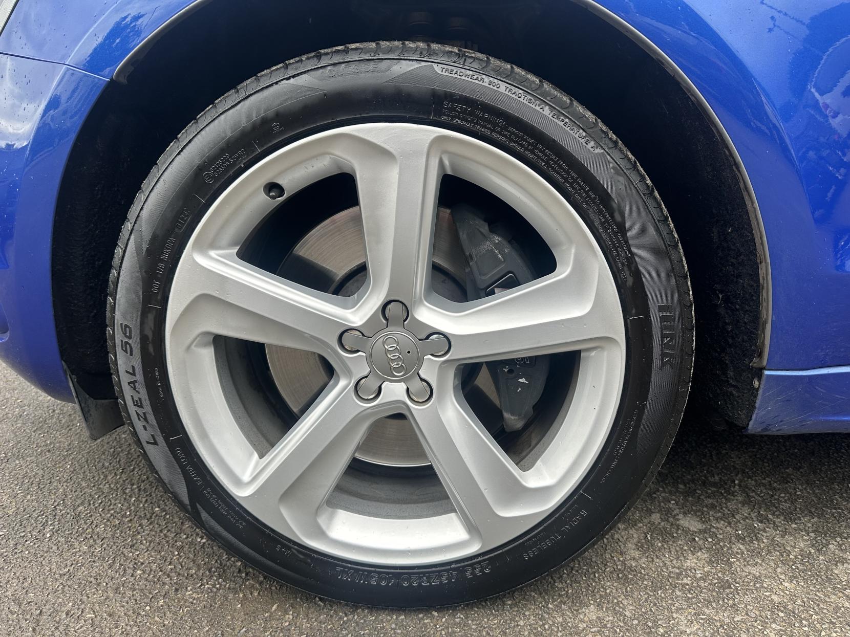 Audi SQ5 3.0 BiTDI V6 Plus Special Edition SUV 5dr Diesel Tiptronic quattro Euro 6 (s/s) (340 ps)