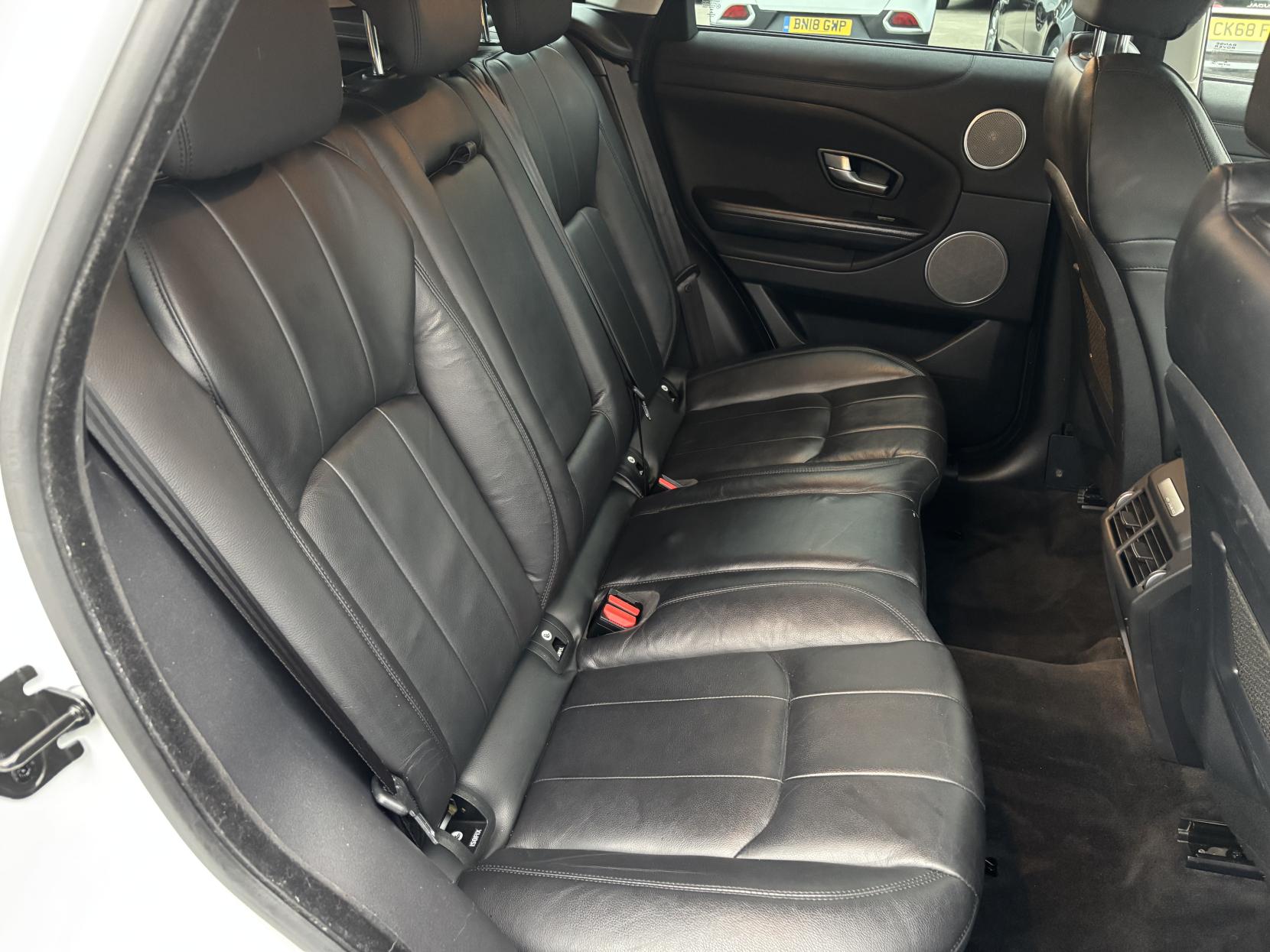 Land Rover Range Rover Evoque 2.0 eD4 SE SUV 5dr Diesel Manual FWD Euro 6 (s/s) (150 ps)