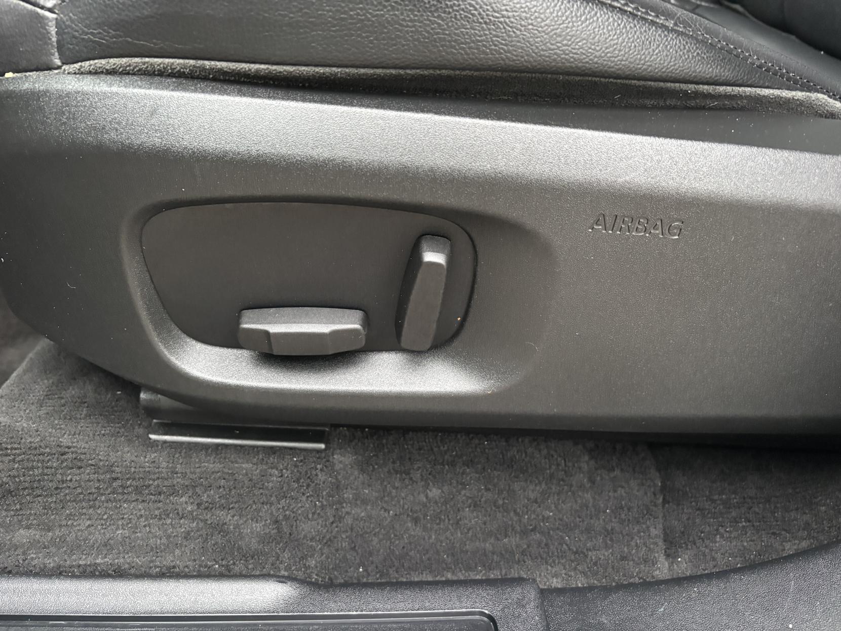 Land Rover Range Rover Evoque 2.0 eD4 SE SUV 5dr Diesel Manual FWD Euro 6 (s/s) (150 ps)