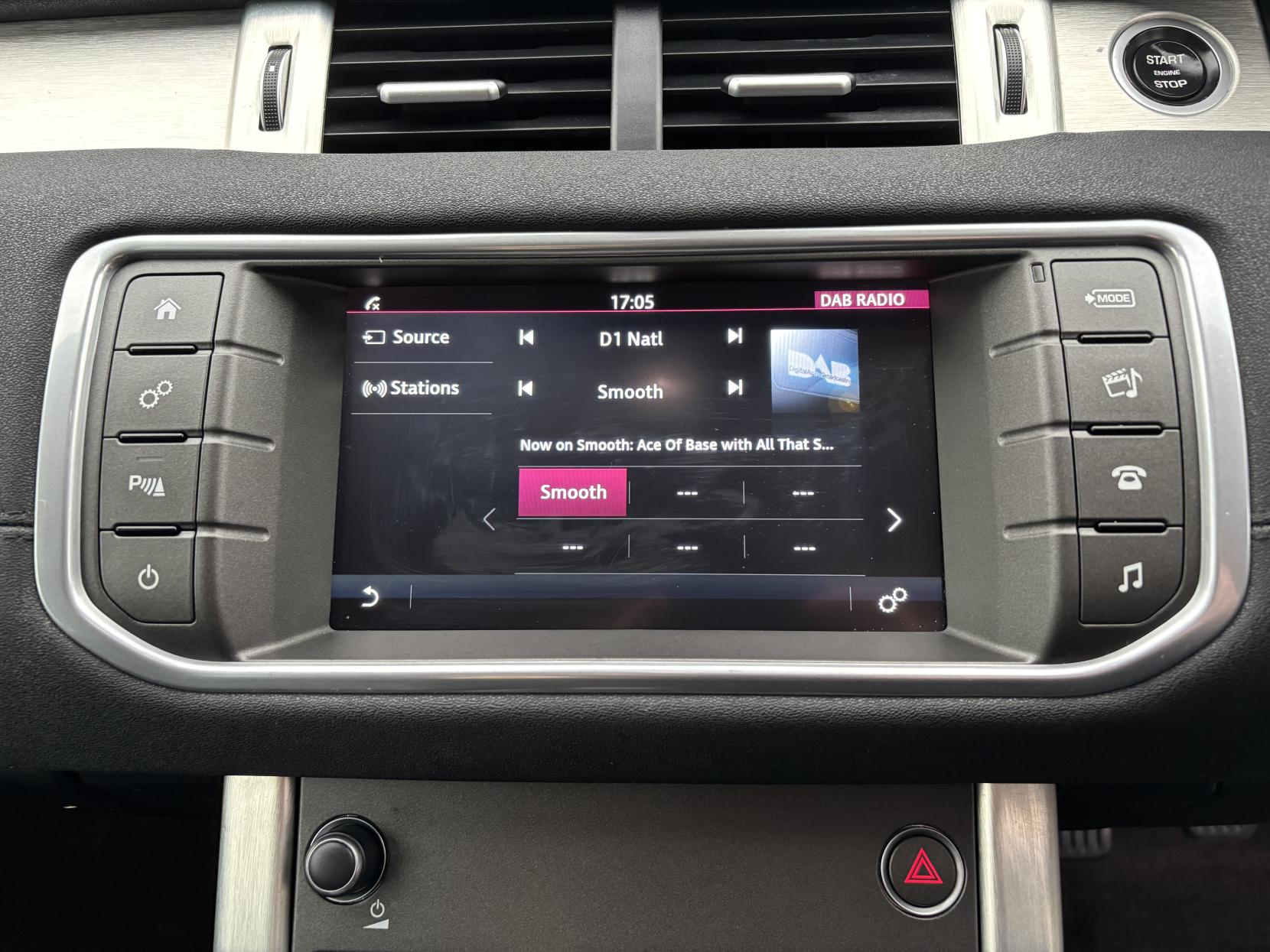 Land Rover Range Rover Evoque 2.0 eD4 SE SUV 5dr Diesel Manual FWD Euro 6 (s/s) (150 ps)