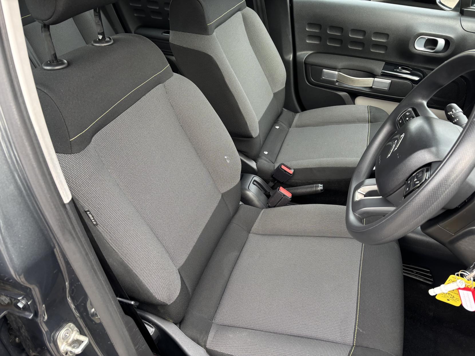 Citroen C3 1.2 PureTech Feel Hatchback 5dr Petrol Manual Euro 6 (82 ps)