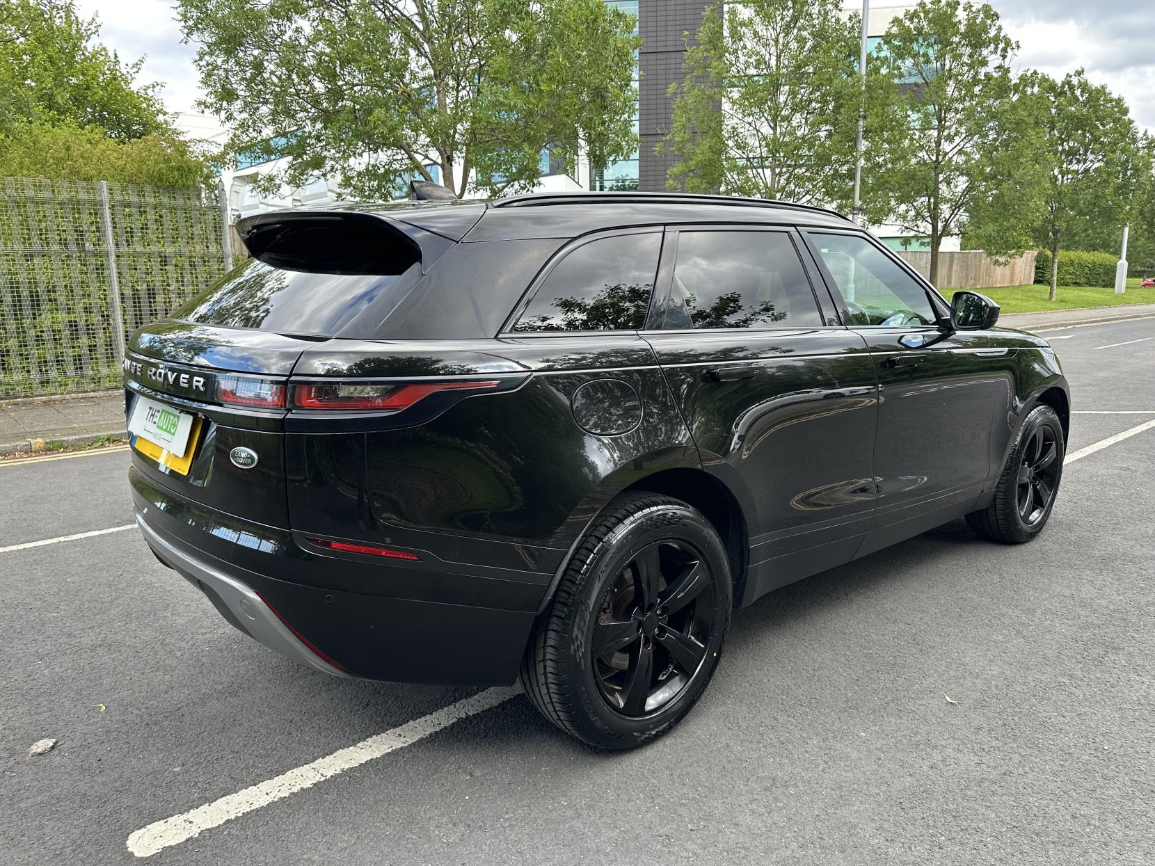 Land Rover Range Rover Velar 2.0 D240 S SUV 5dr Diesel Auto 4WD Euro 6 (s/s) (240 ps)